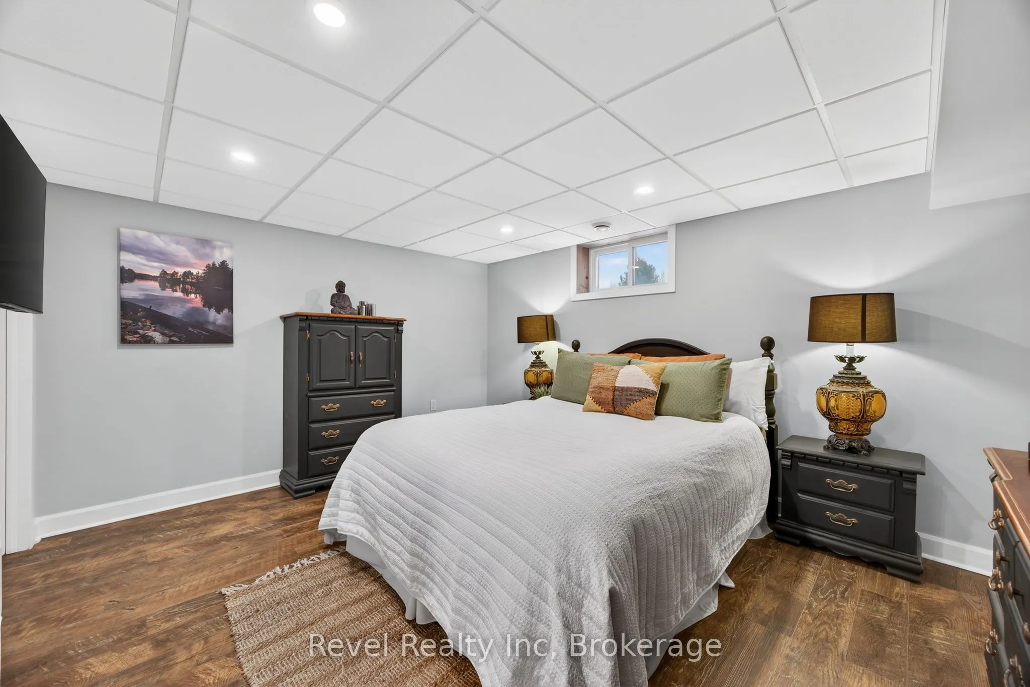 2391 Rumney Road