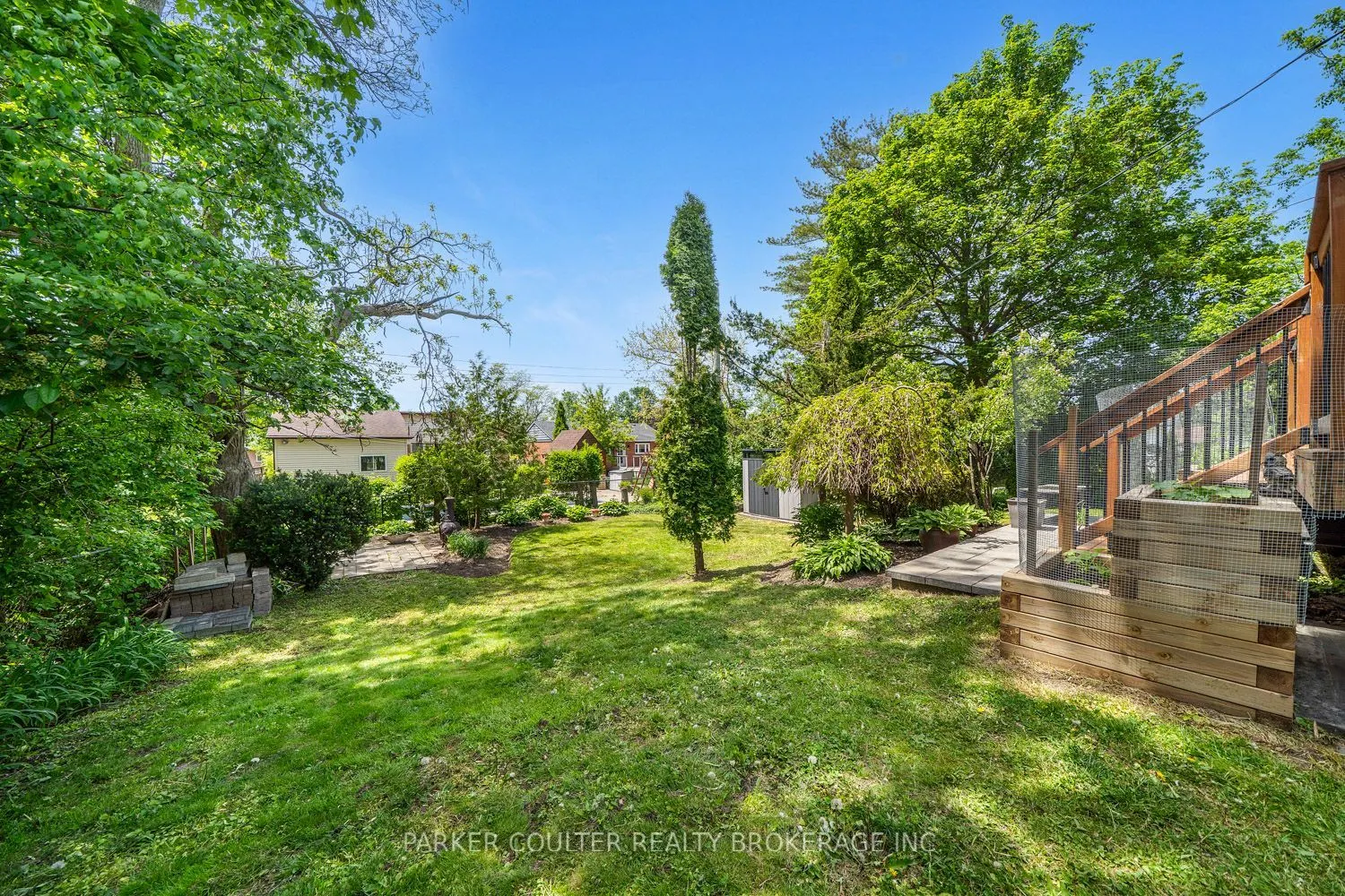7 Oakley Park Square