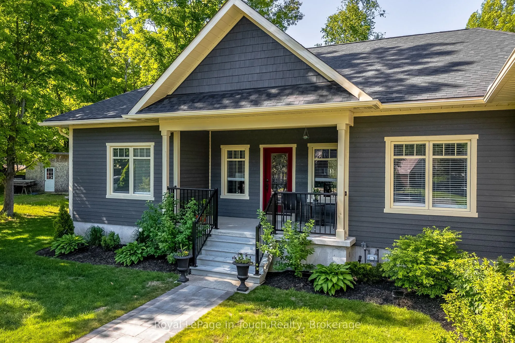 55 Beaufort Crescent