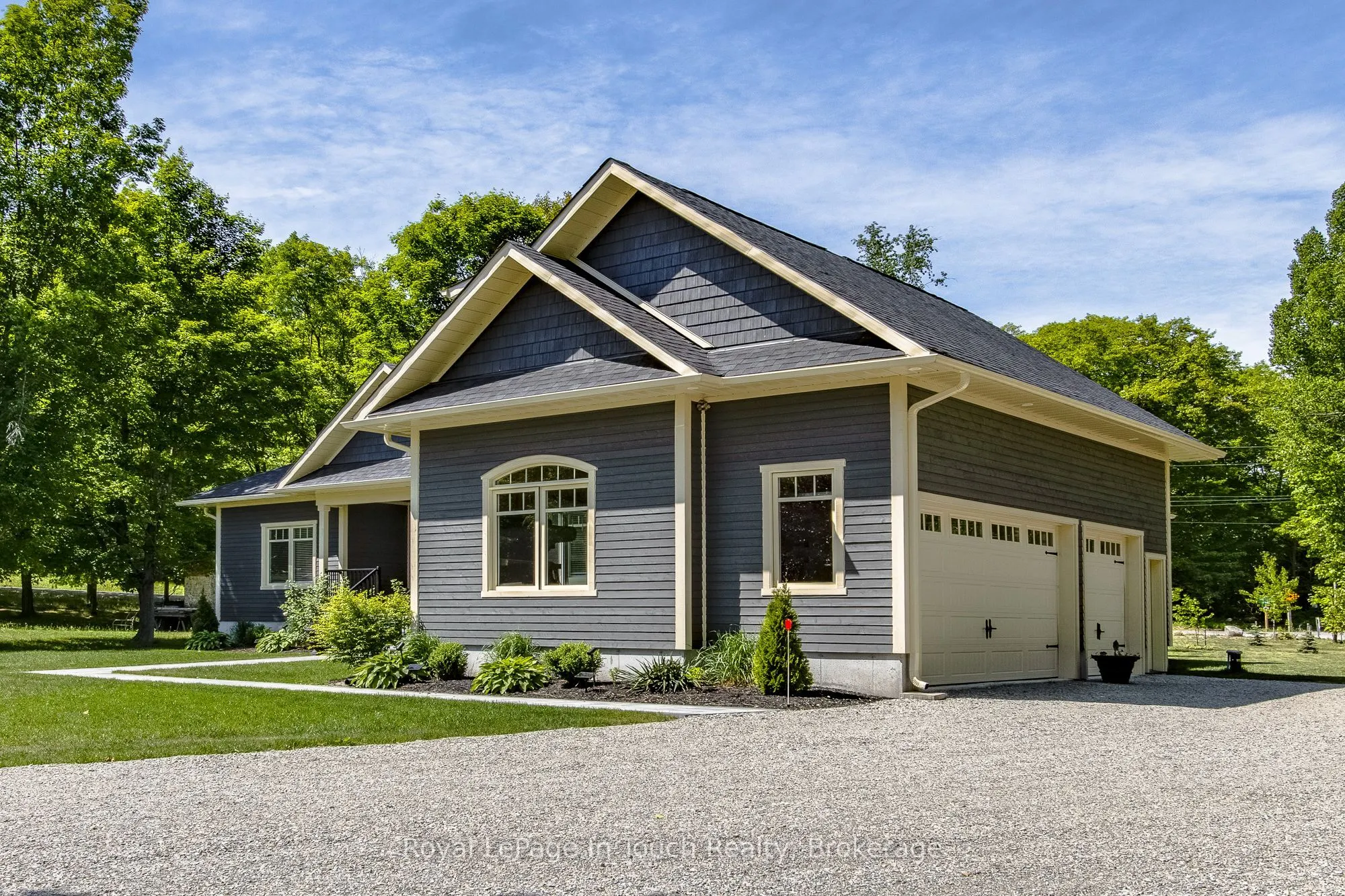 55 Beaufort Crescent