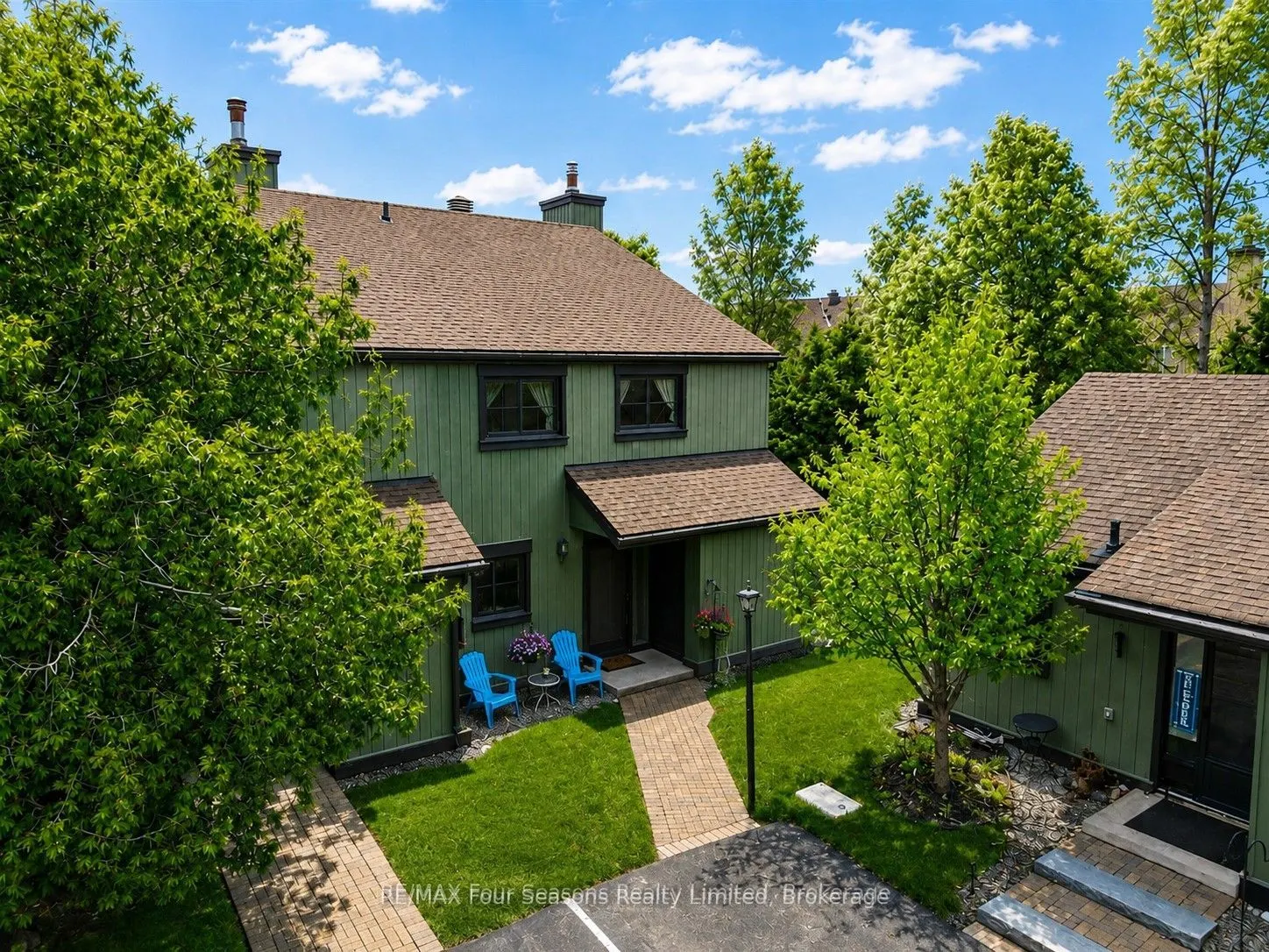 158 Escarpment Crescent #158