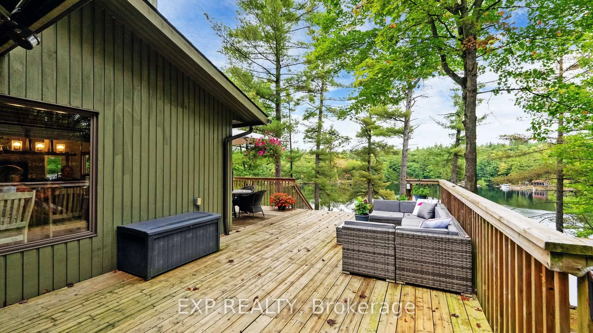 3413 FLAT RAPIDS Lane
