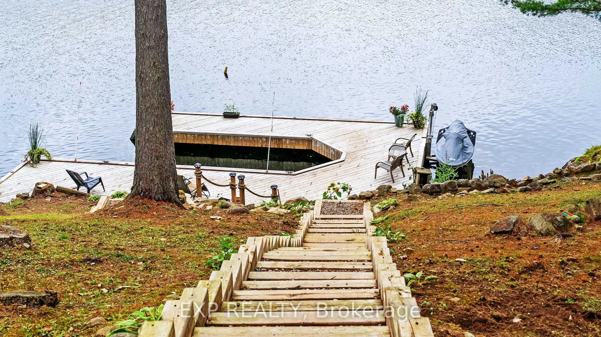 3413 FLAT RAPIDS Lane