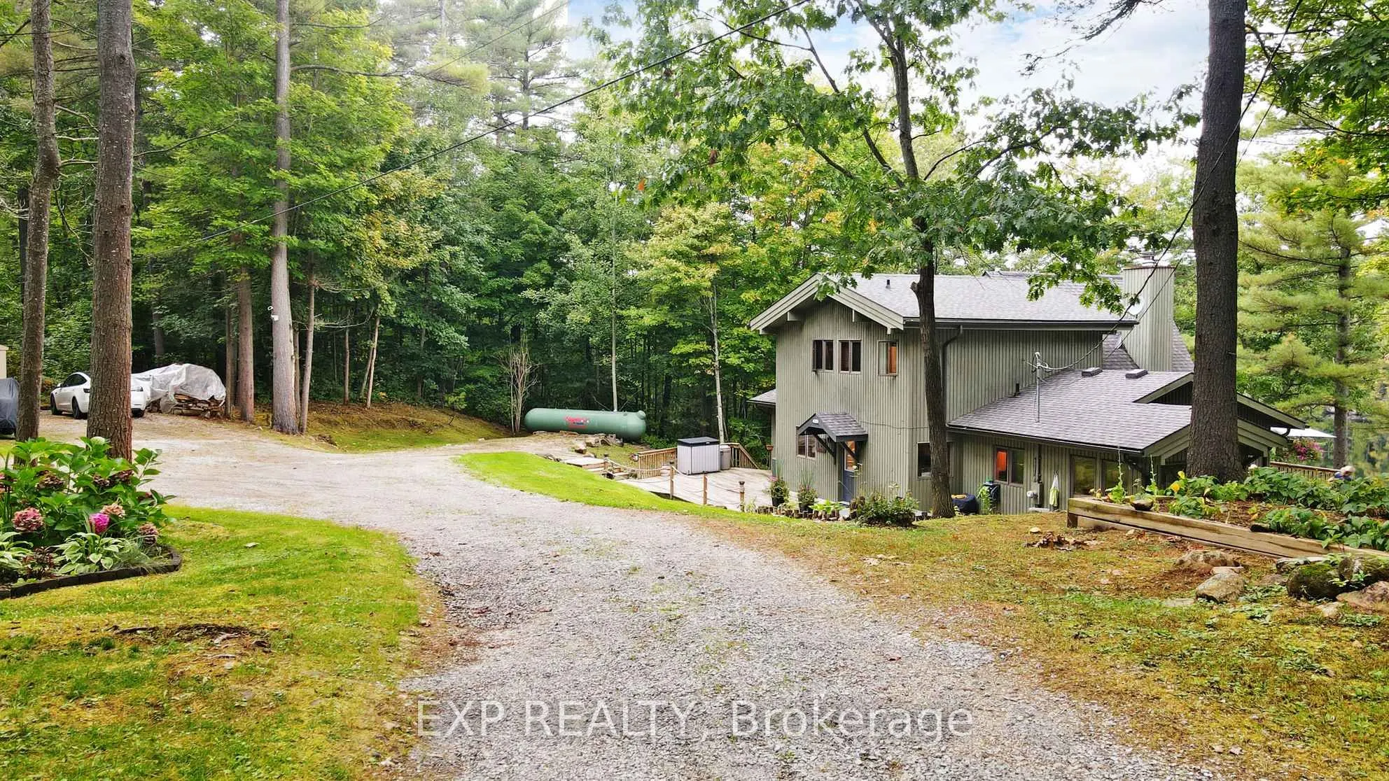 3413 FLAT RAPIDS Lane