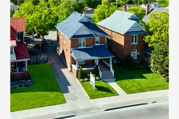 178 Dunlop Street W