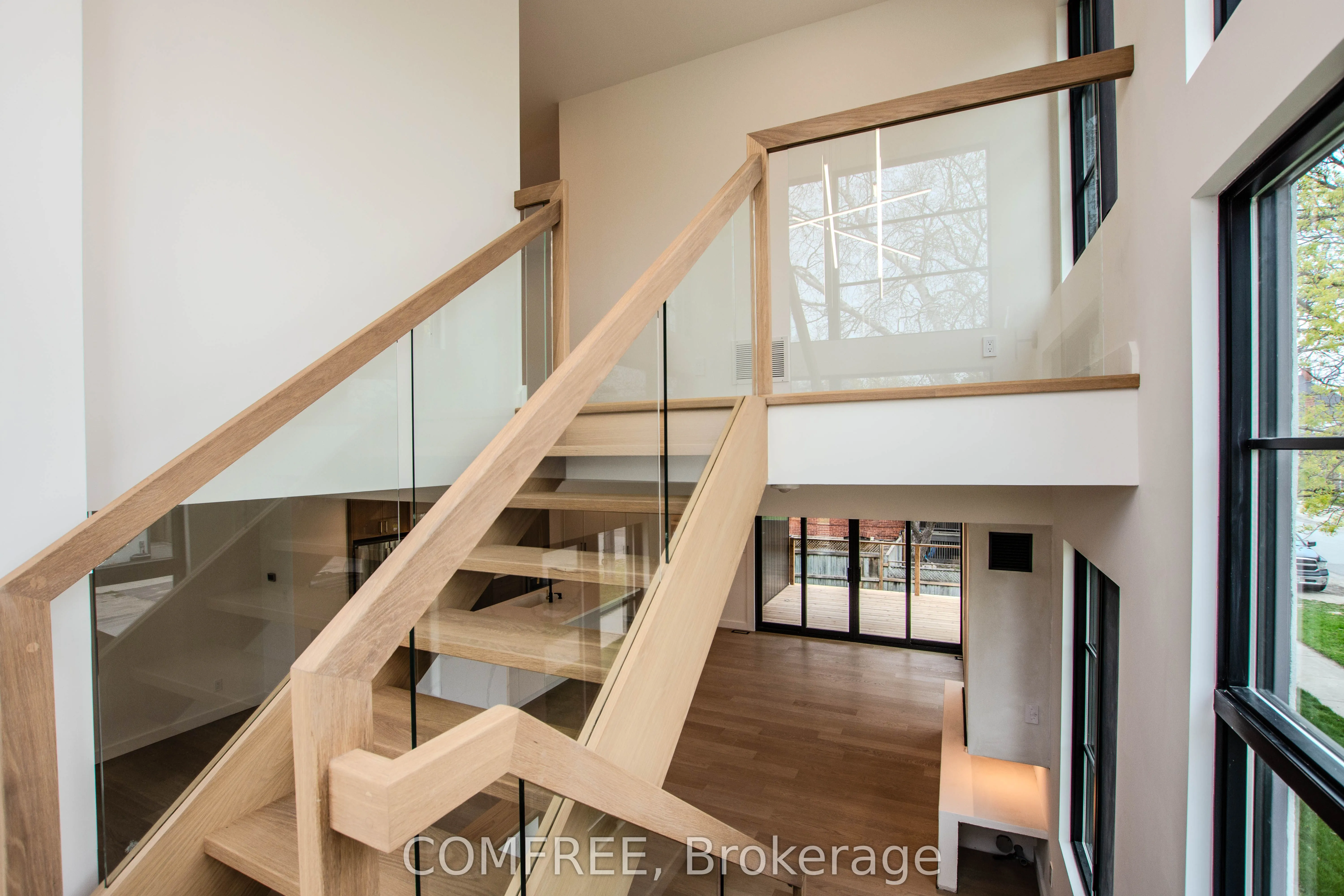 169 Second Street