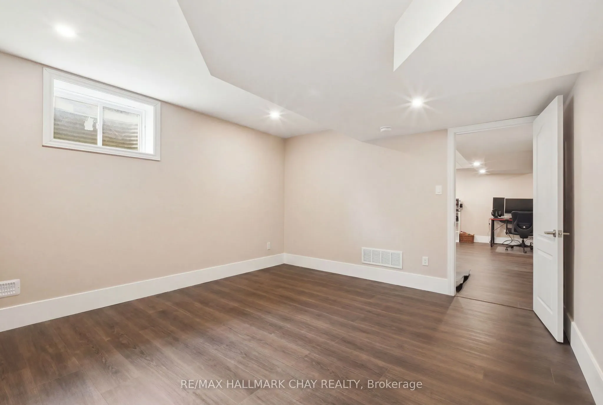 215 Breton Street