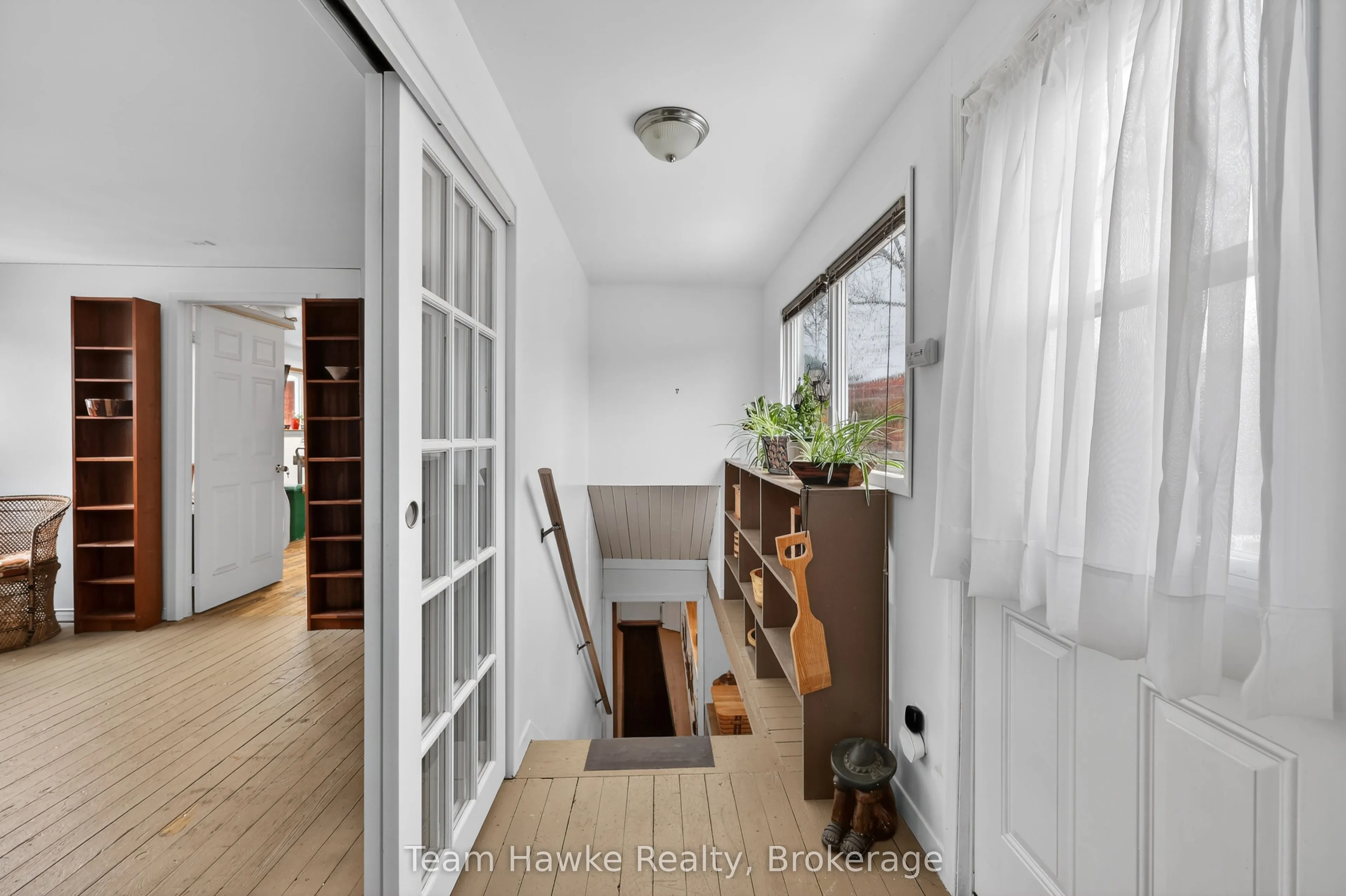 443 Elizabeth Street