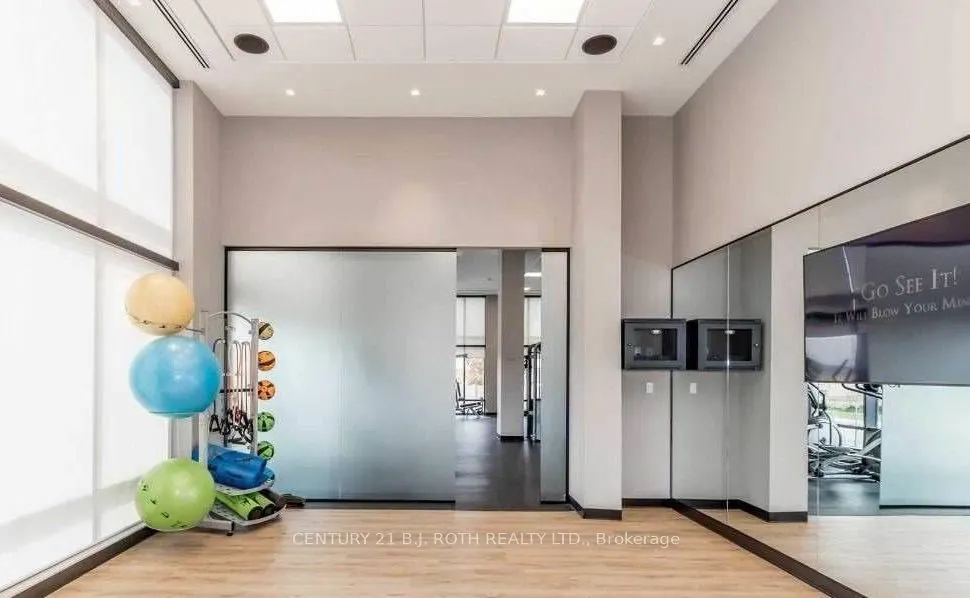 681 Yonge Street N #201