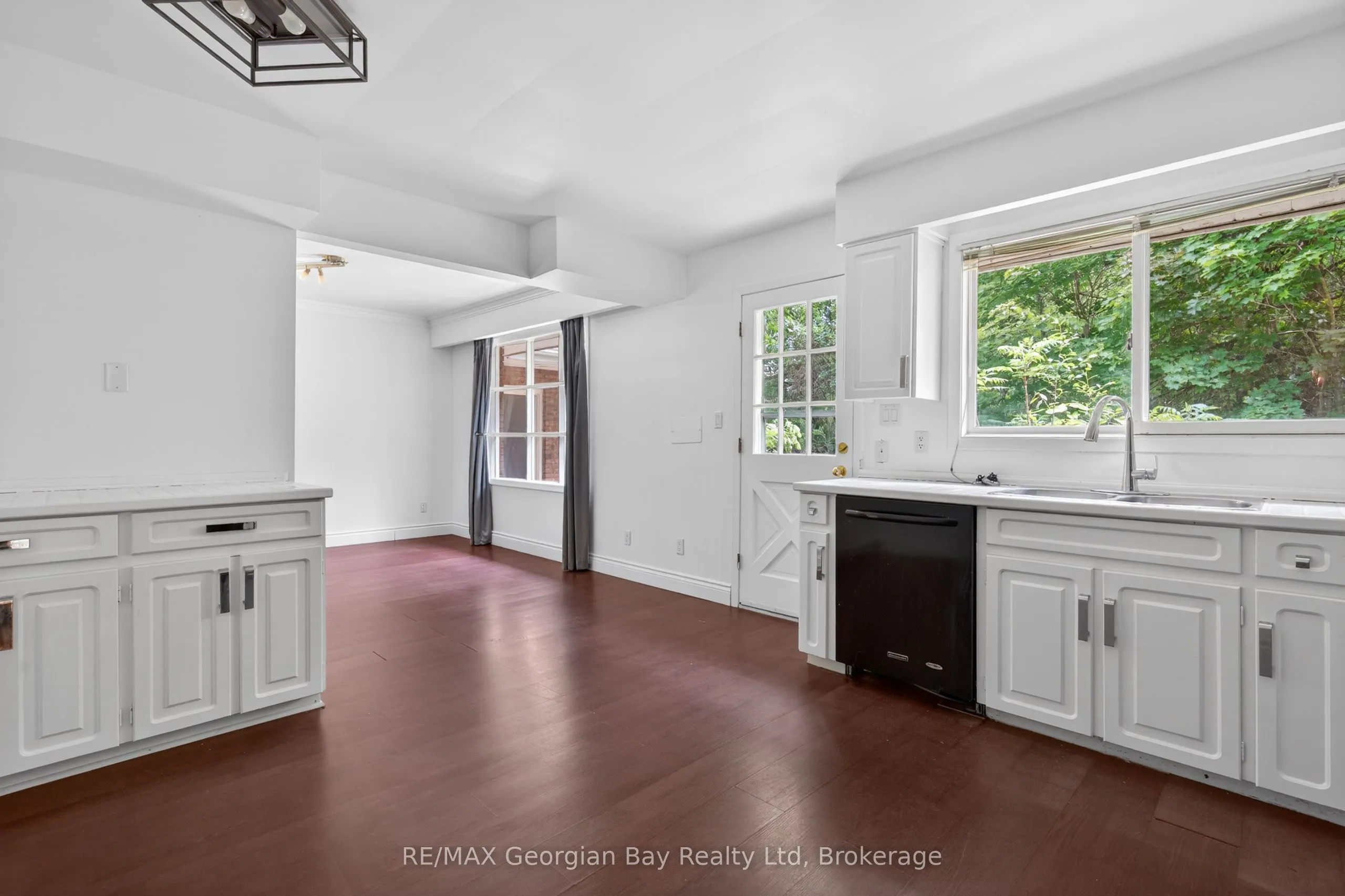 329 Glenbrook Drive