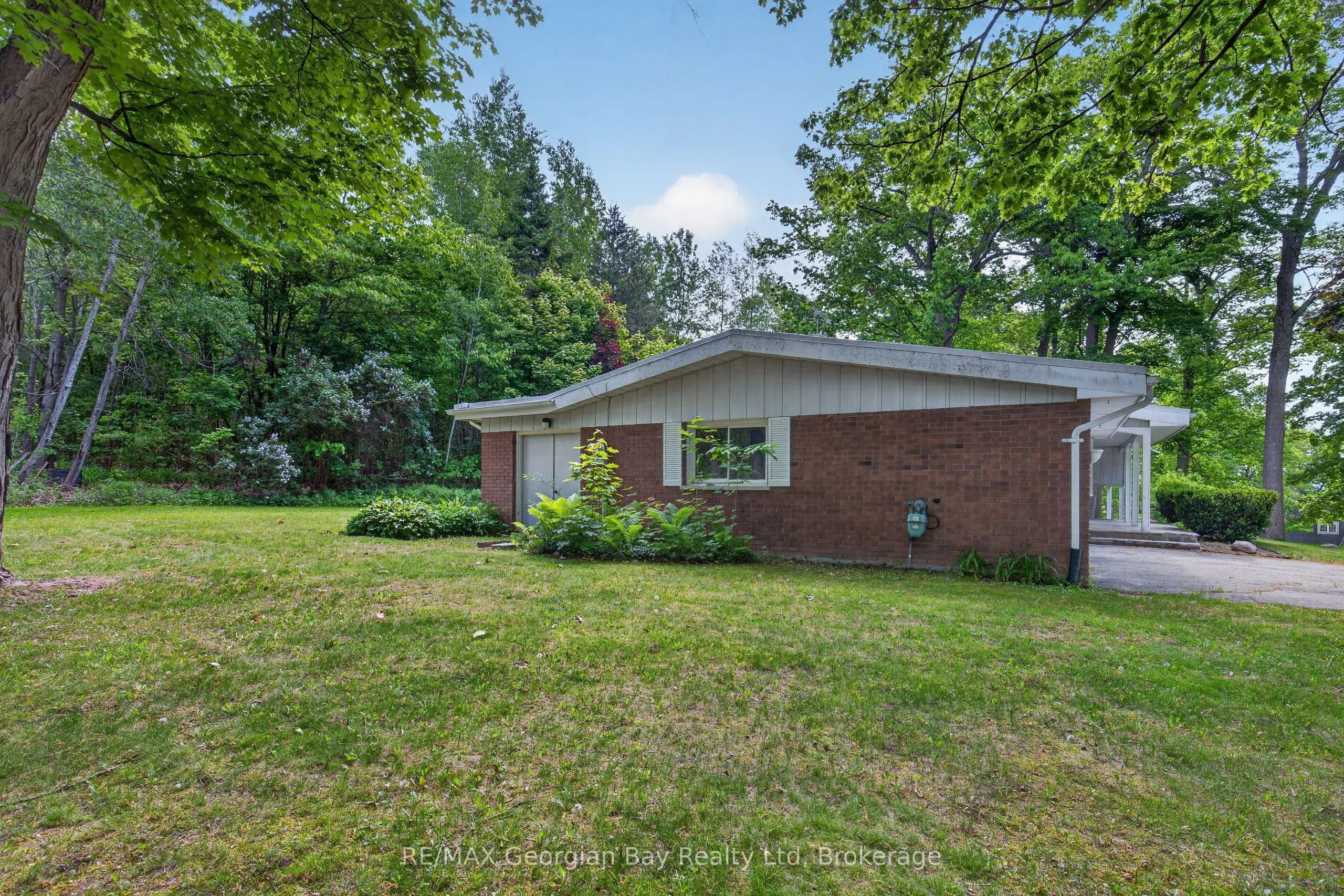 329 Glenbrook Drive