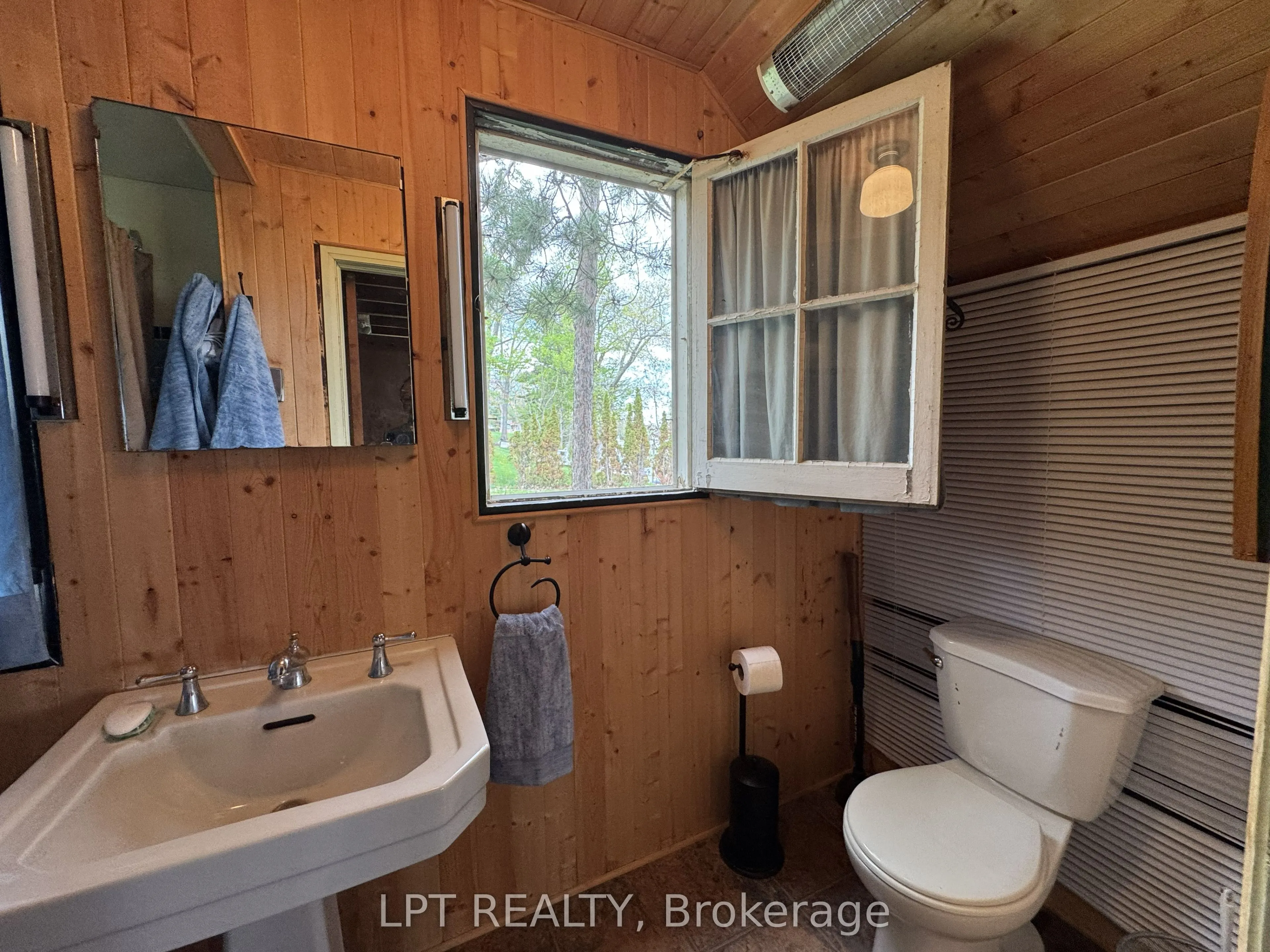 1764 Bay Park Road