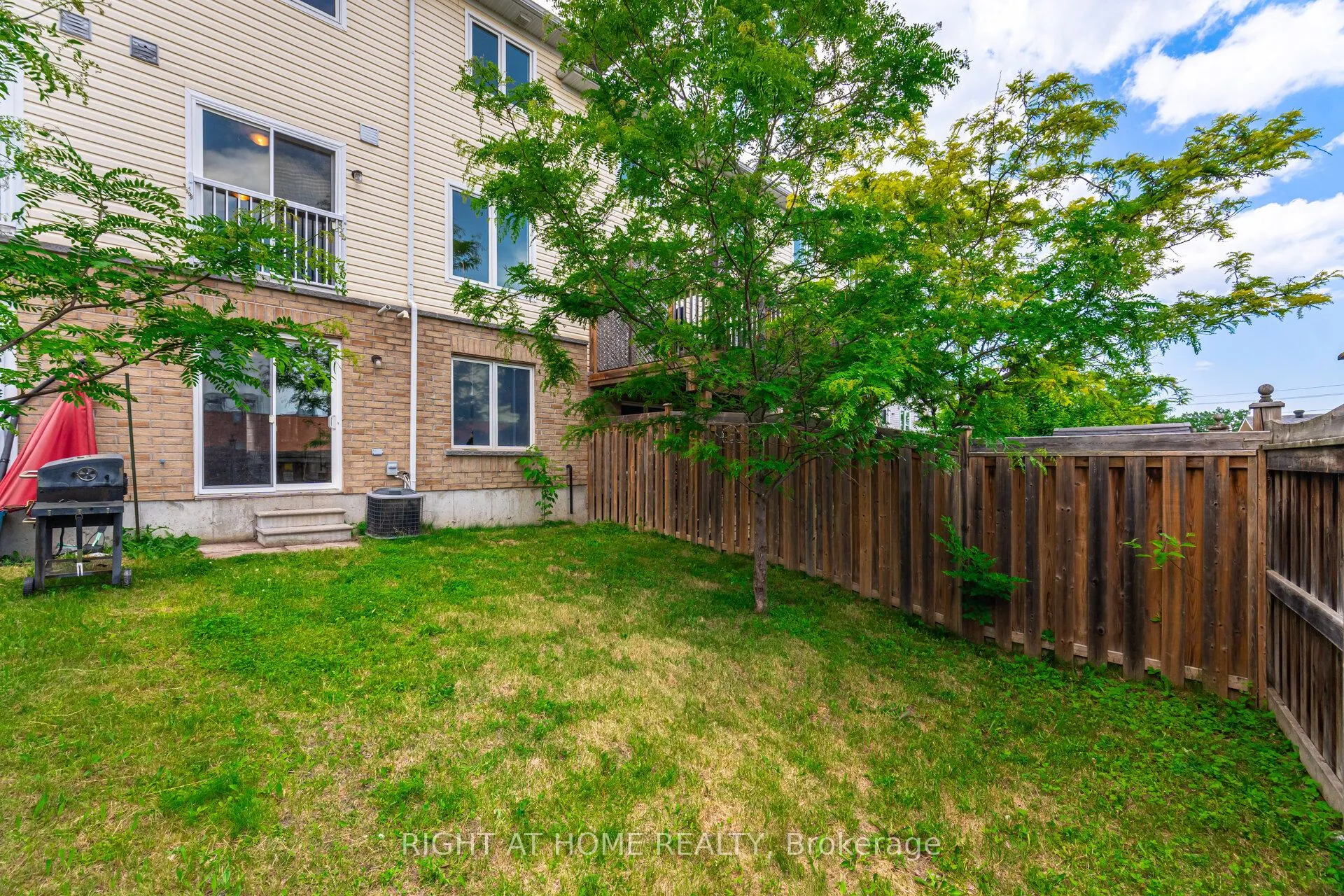 23 Peartree Court