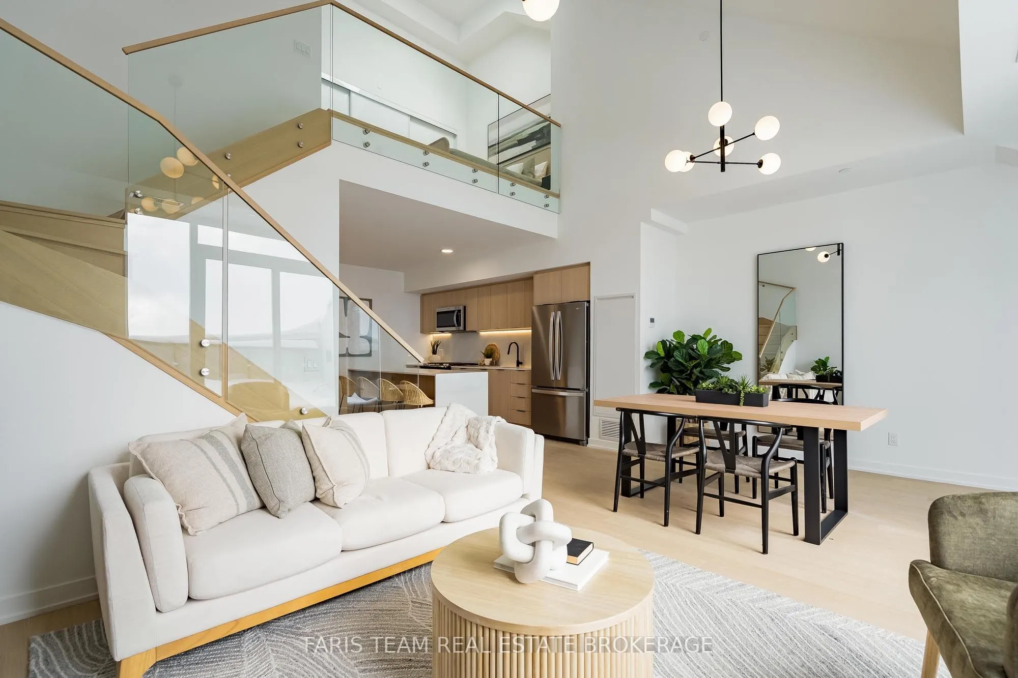 31 Huron Street #611