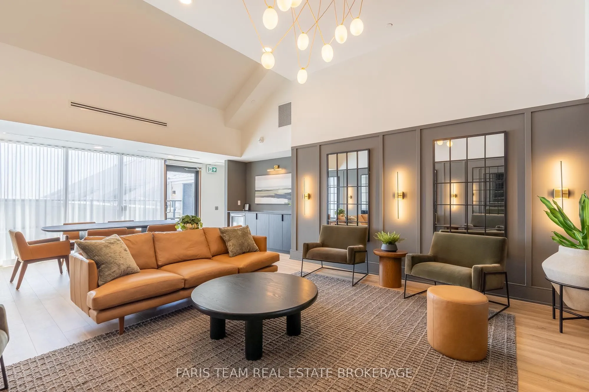 31 Huron Street #412