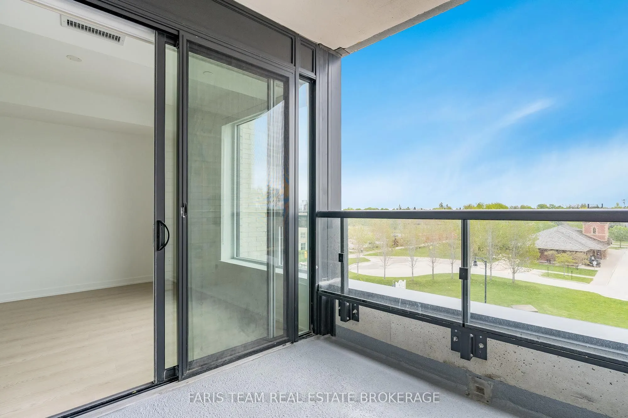 31 Huron Street #412