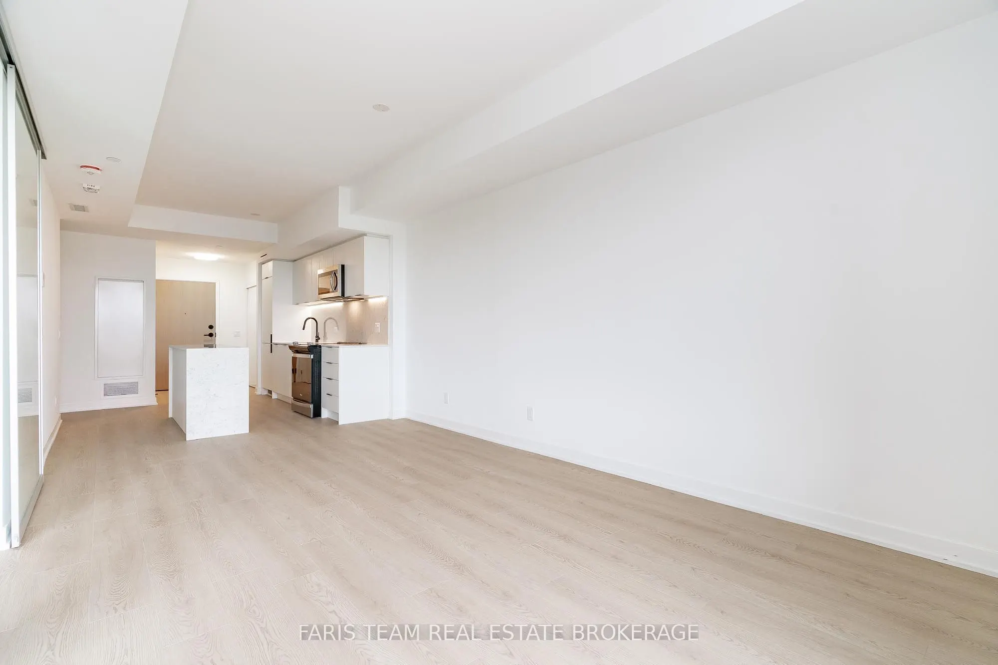 31 Huron Street #412