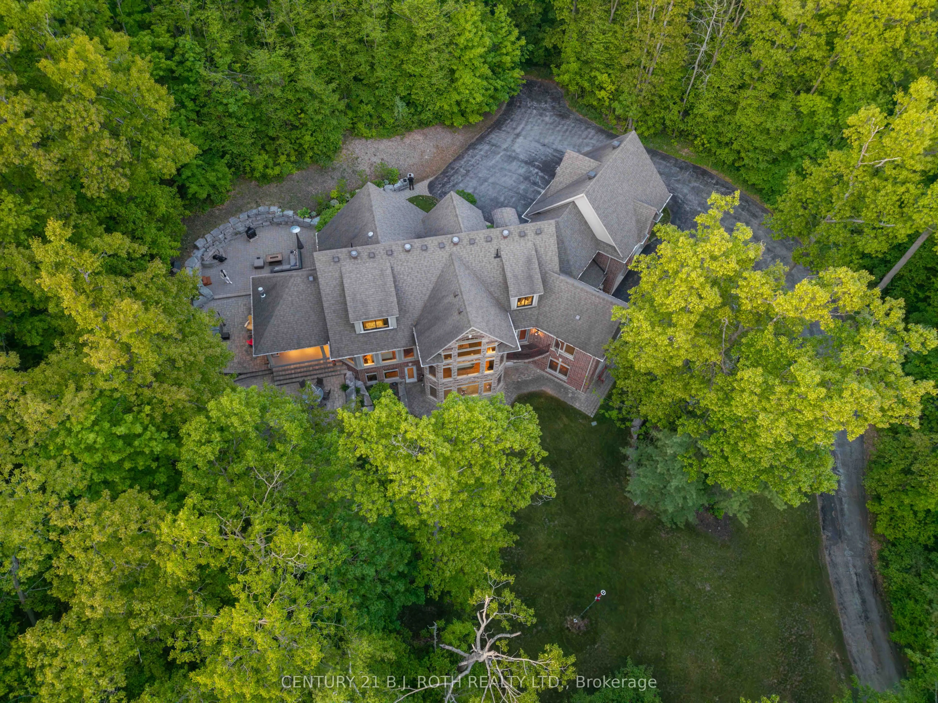 1 PIERCE Court