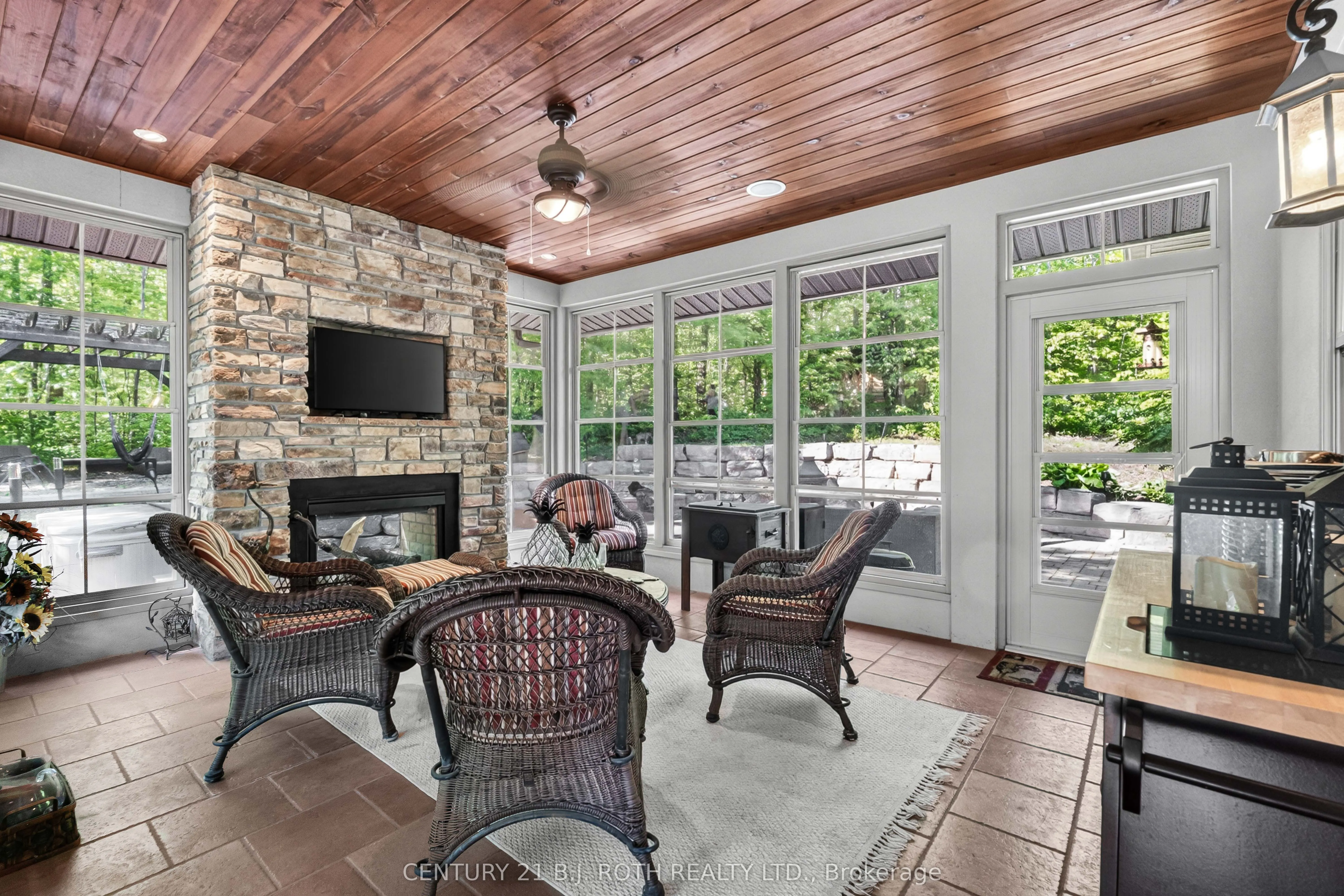 1 PIERCE Court