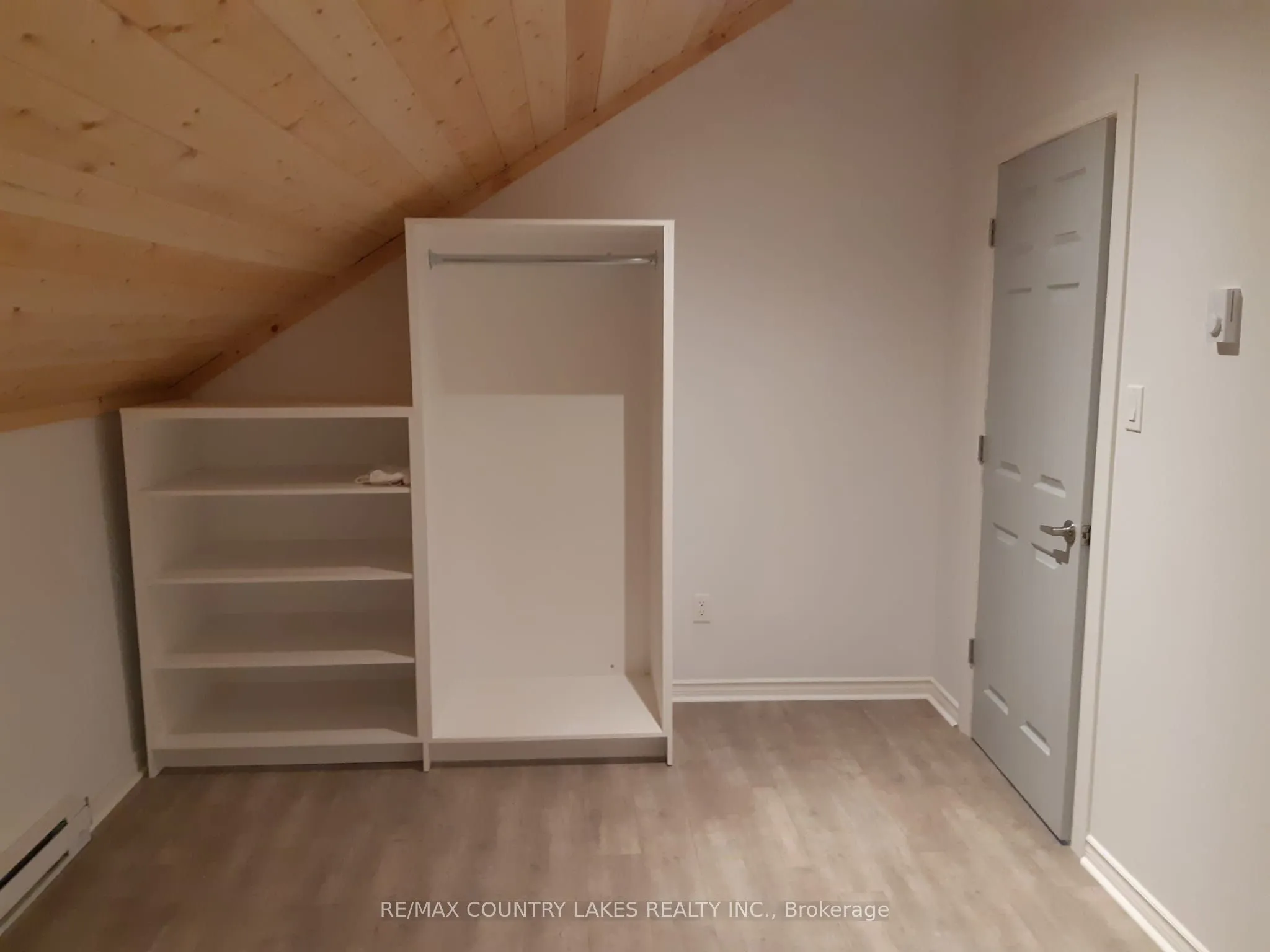 3232 Simcoe Road