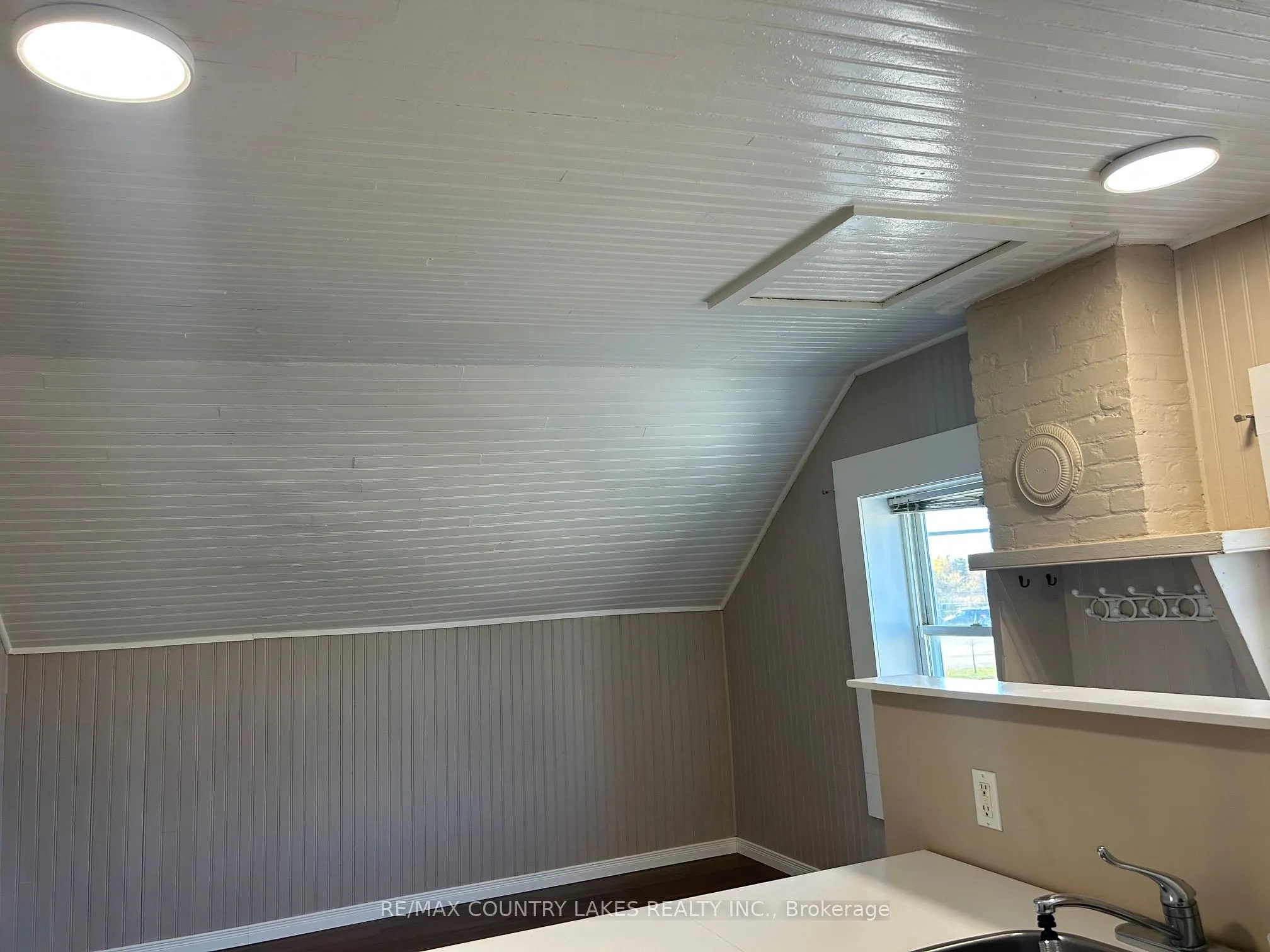 3232 Simcoe Road