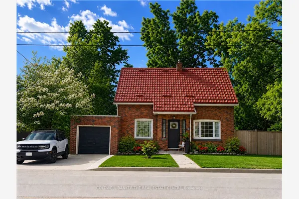 35 Grove Street E