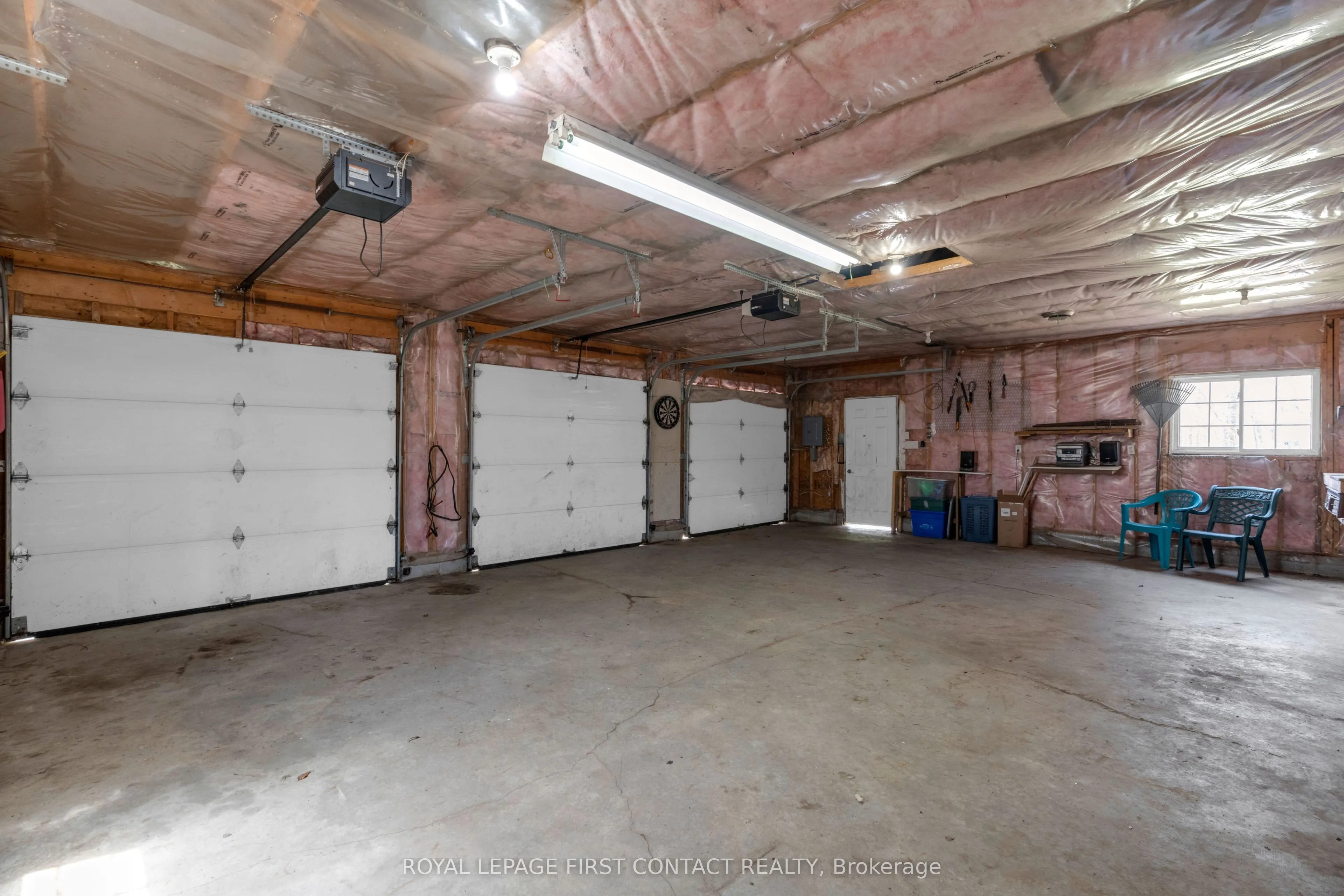 2228 Monck Road