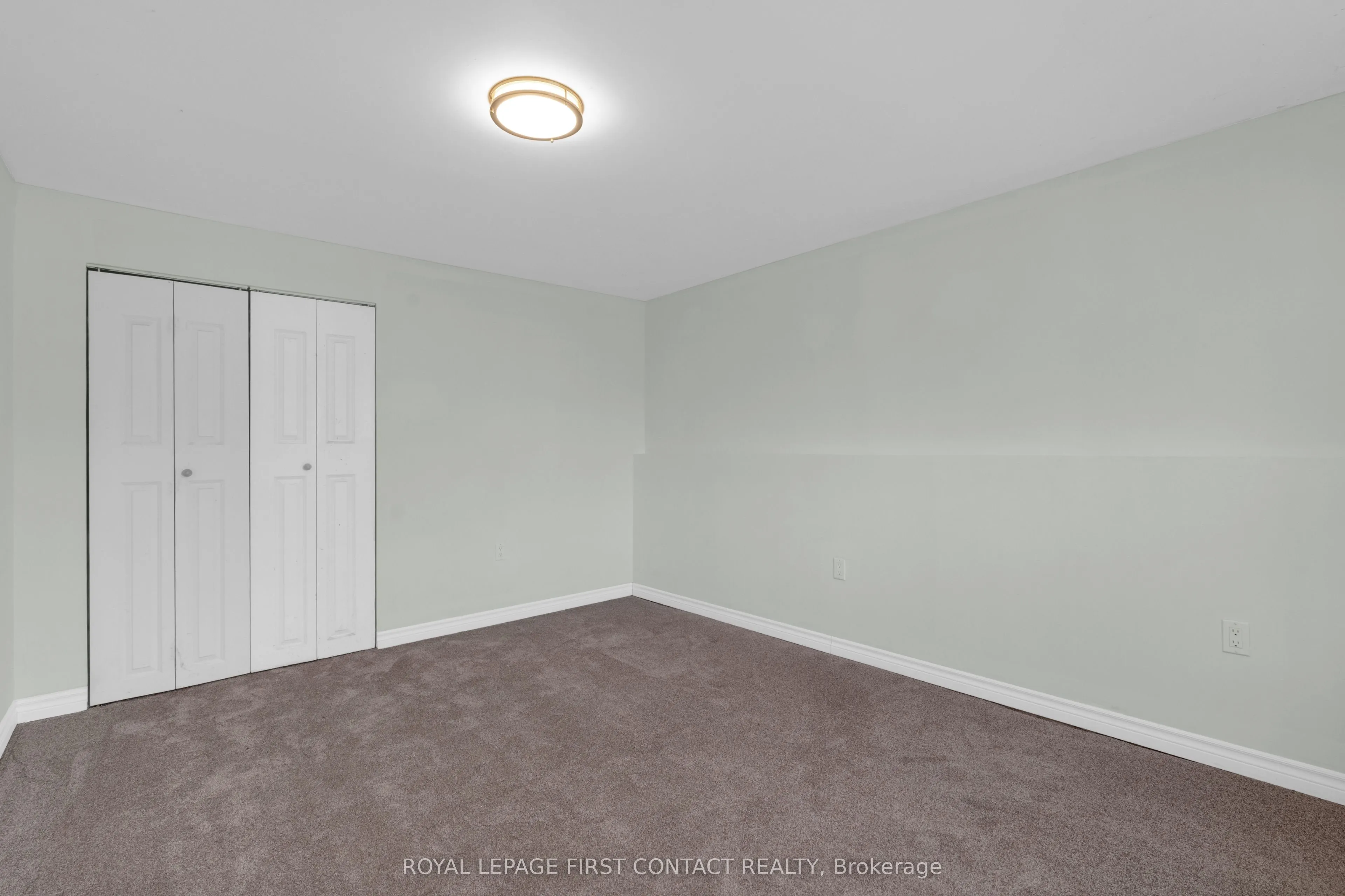2228 Monck Road