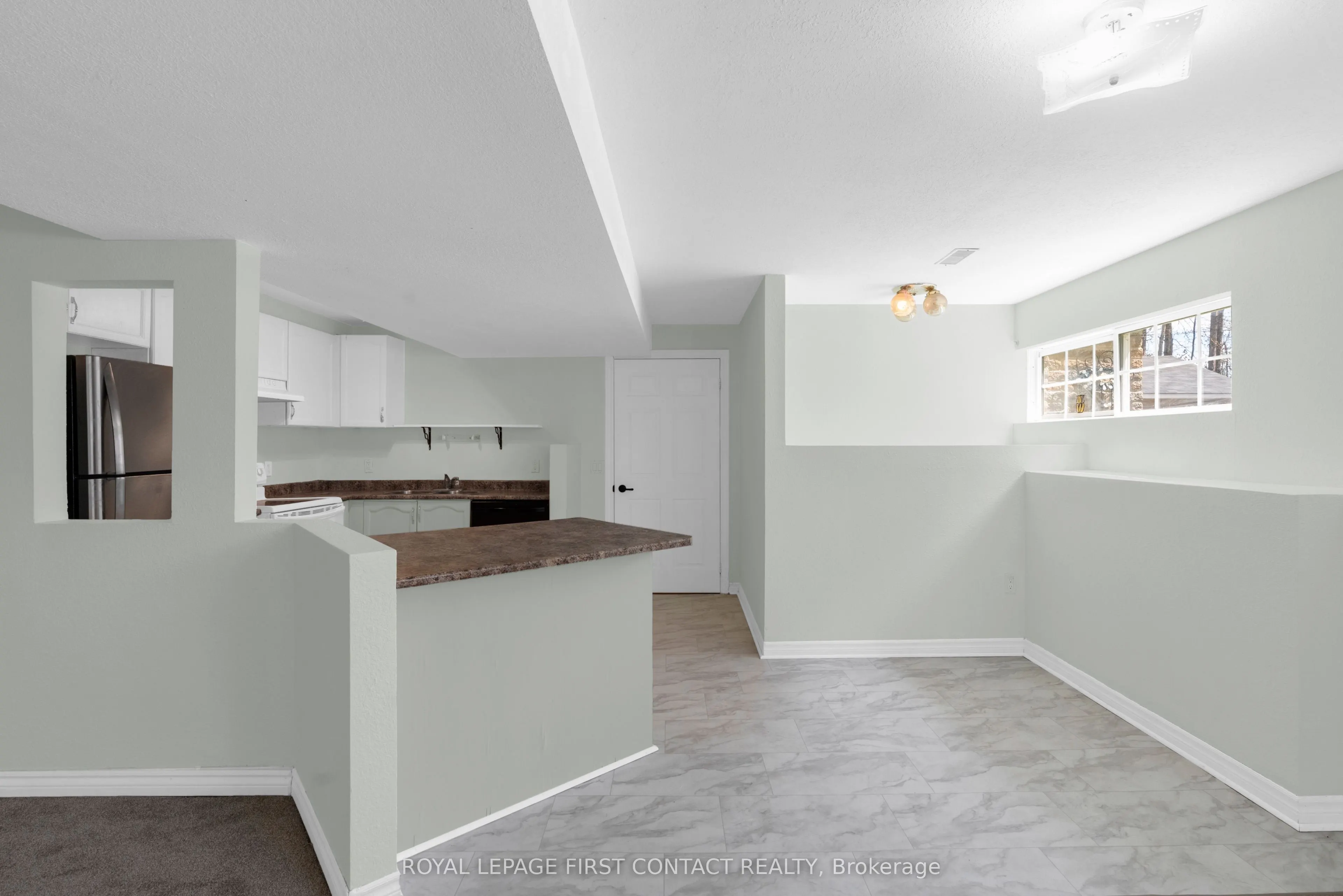 2228 Monck Road