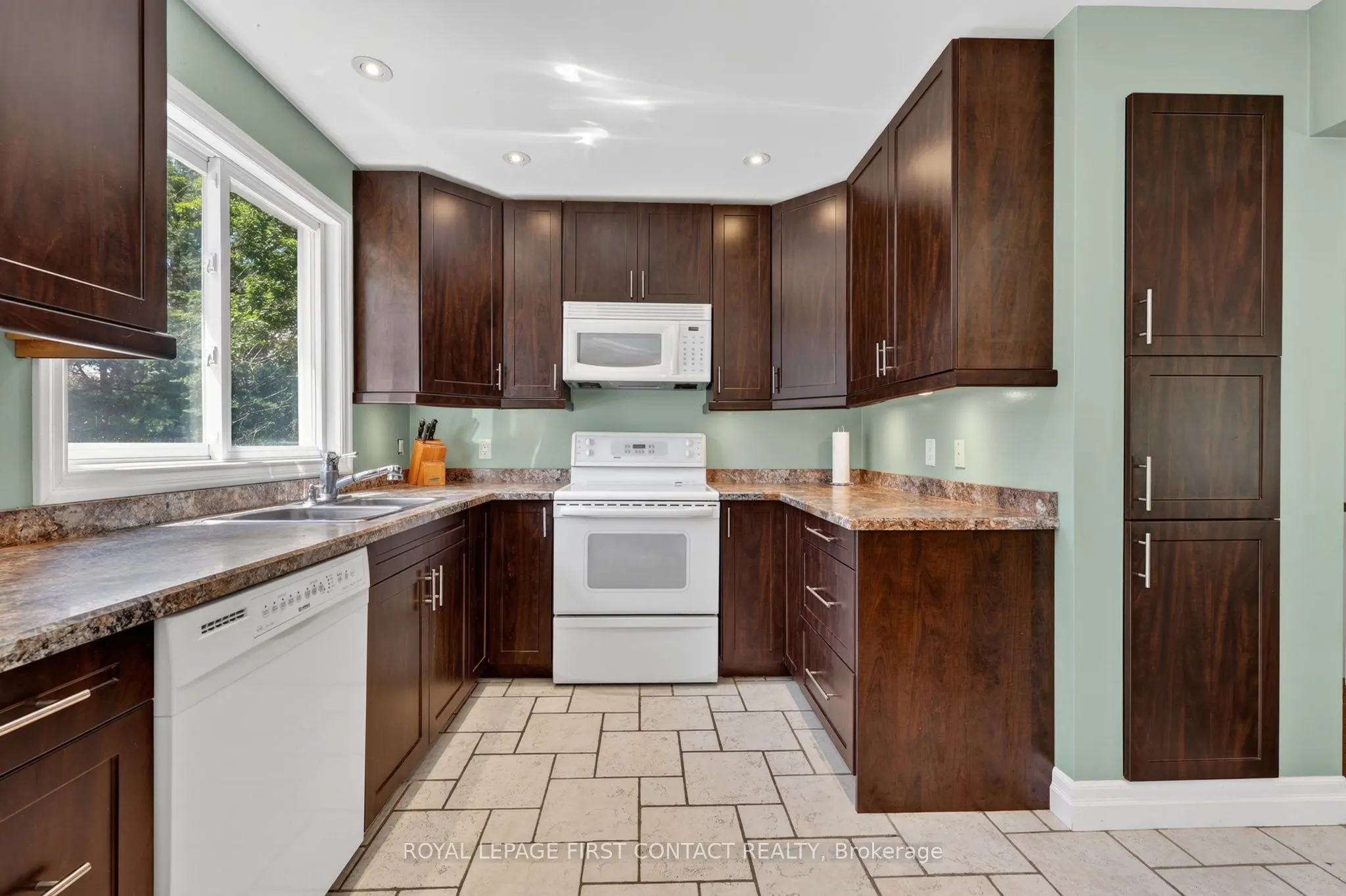 60 Willow Landing Road