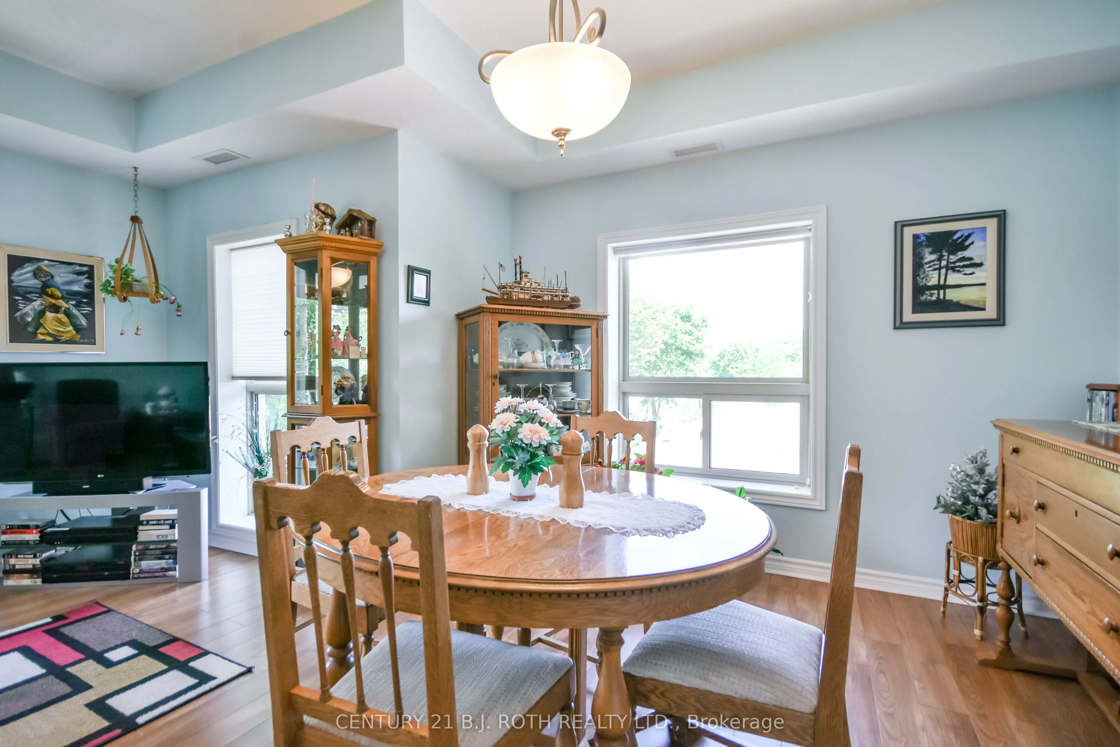 9 Westmount Drive S #Unit 302