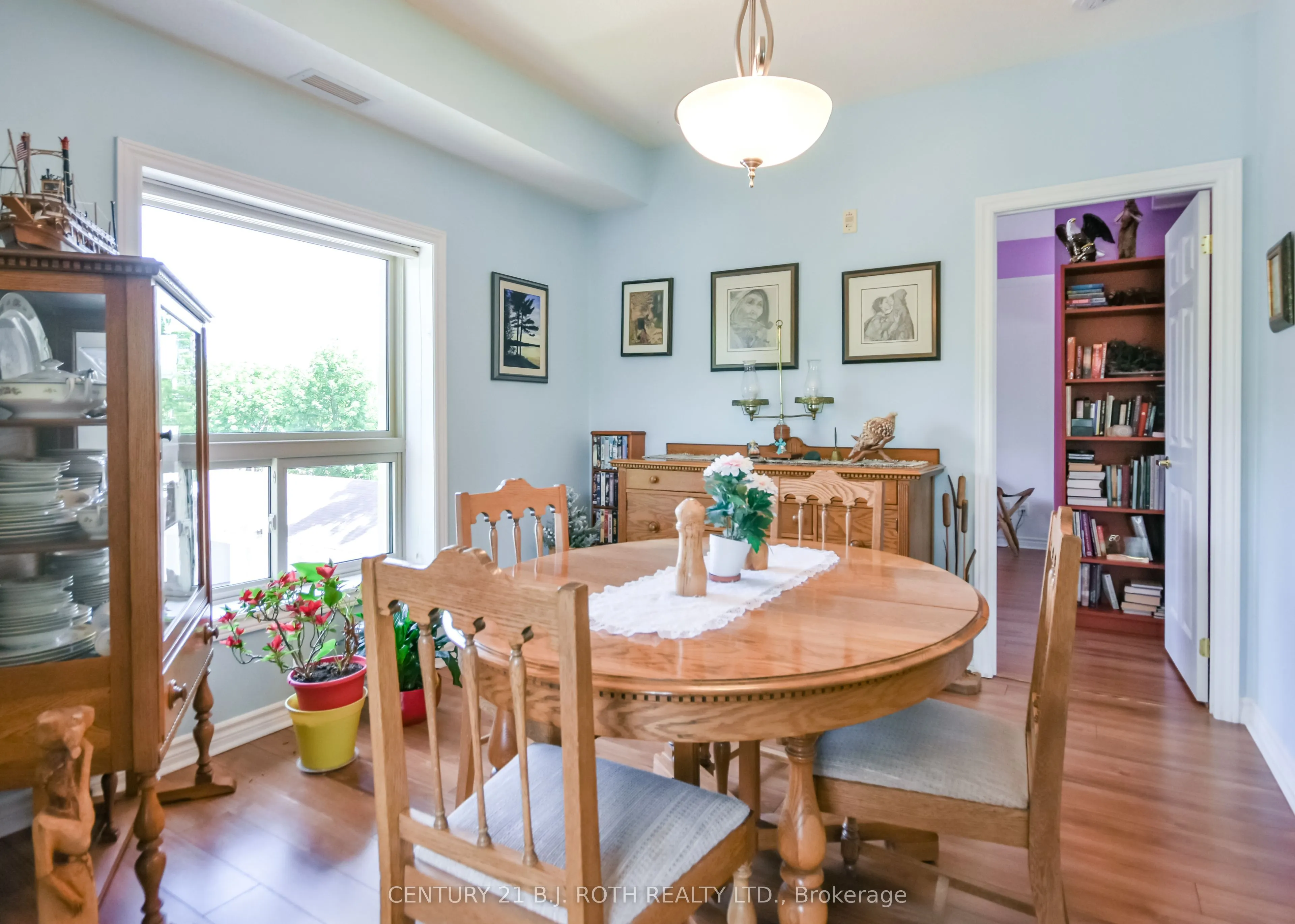 9 Westmount Drive S #Unit 302