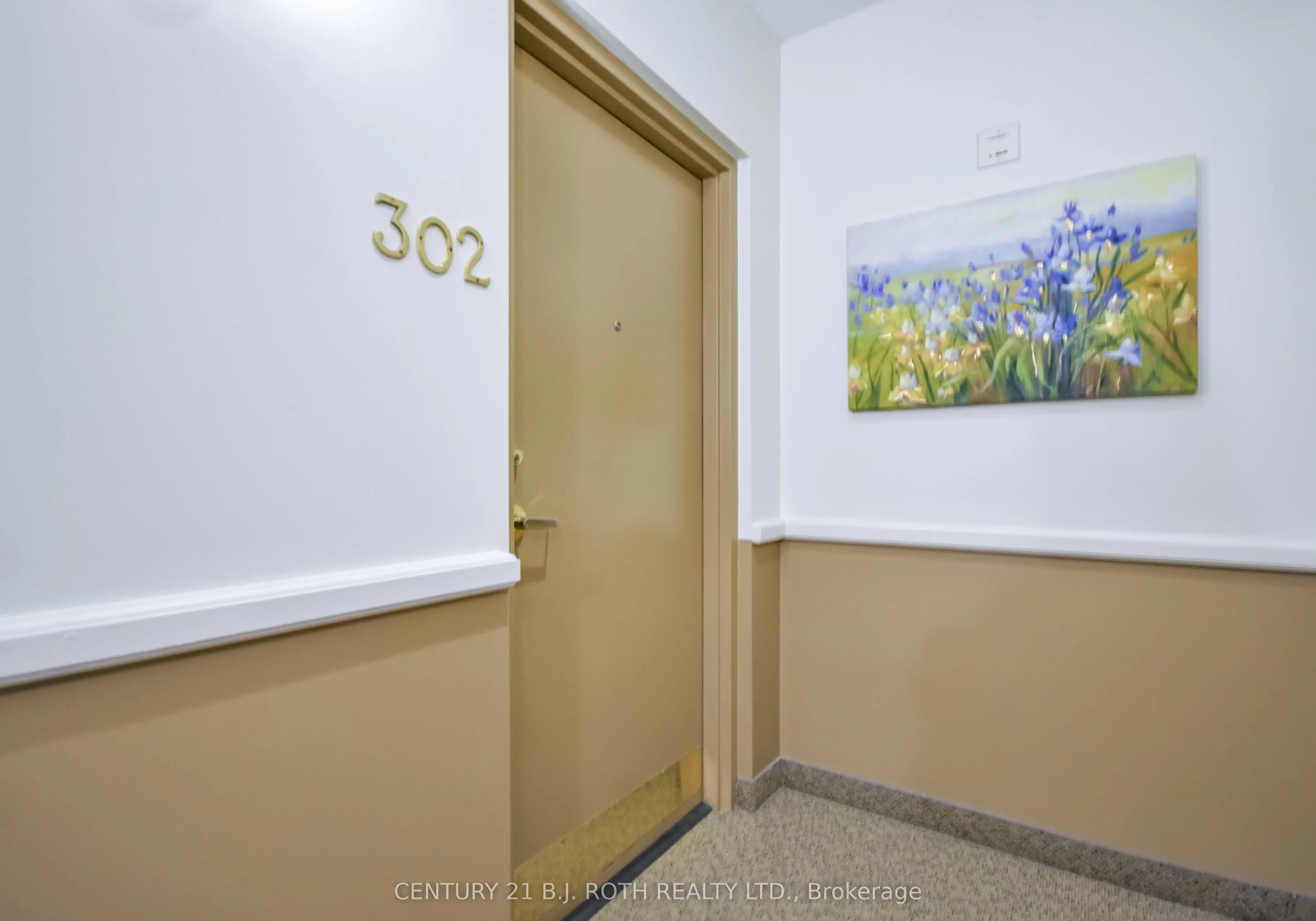 9 Westmount Drive S #Unit 302