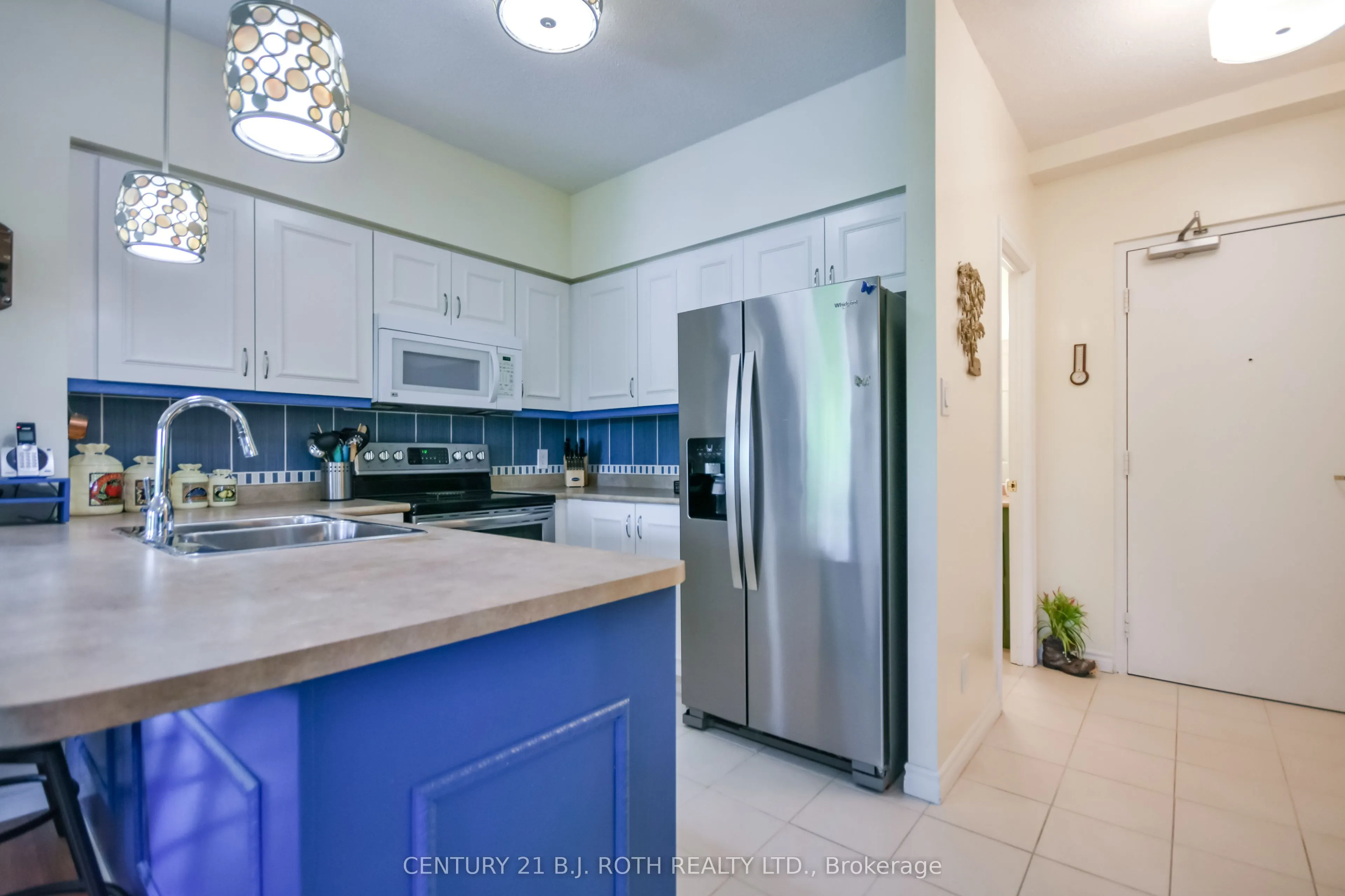 9 Westmount Drive S #Unit 302