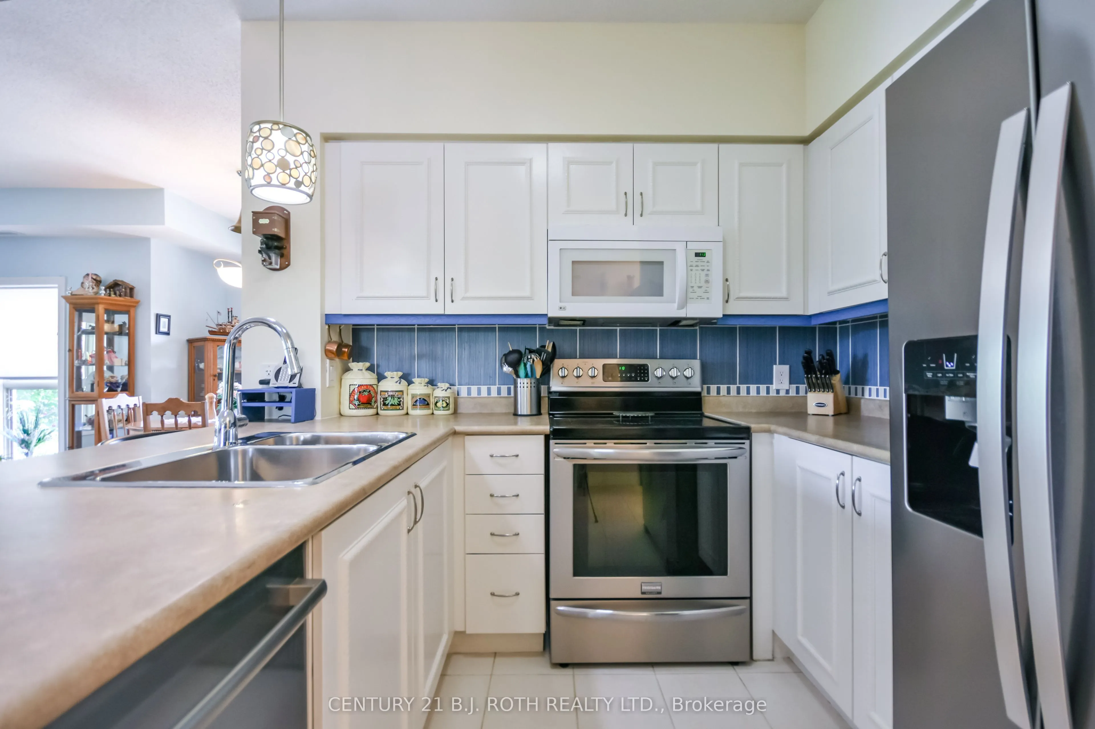 9 Westmount Drive S #Unit 302