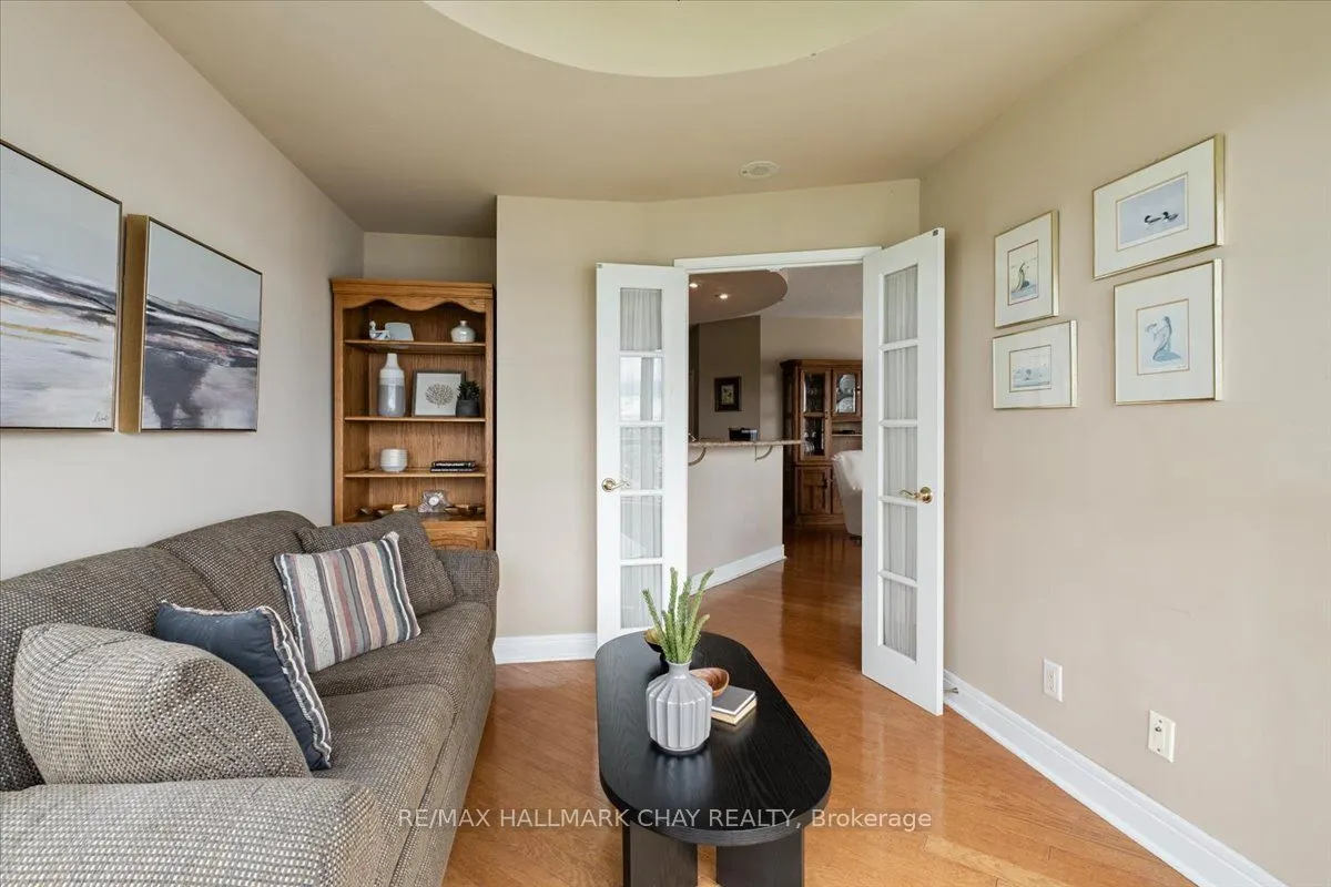 2 Toronto Street #1411
