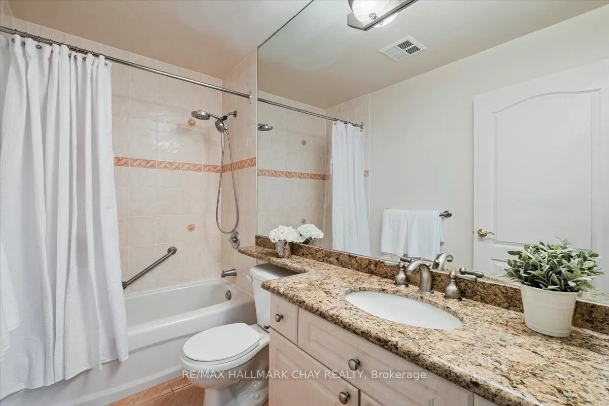2 Toronto Street #1411