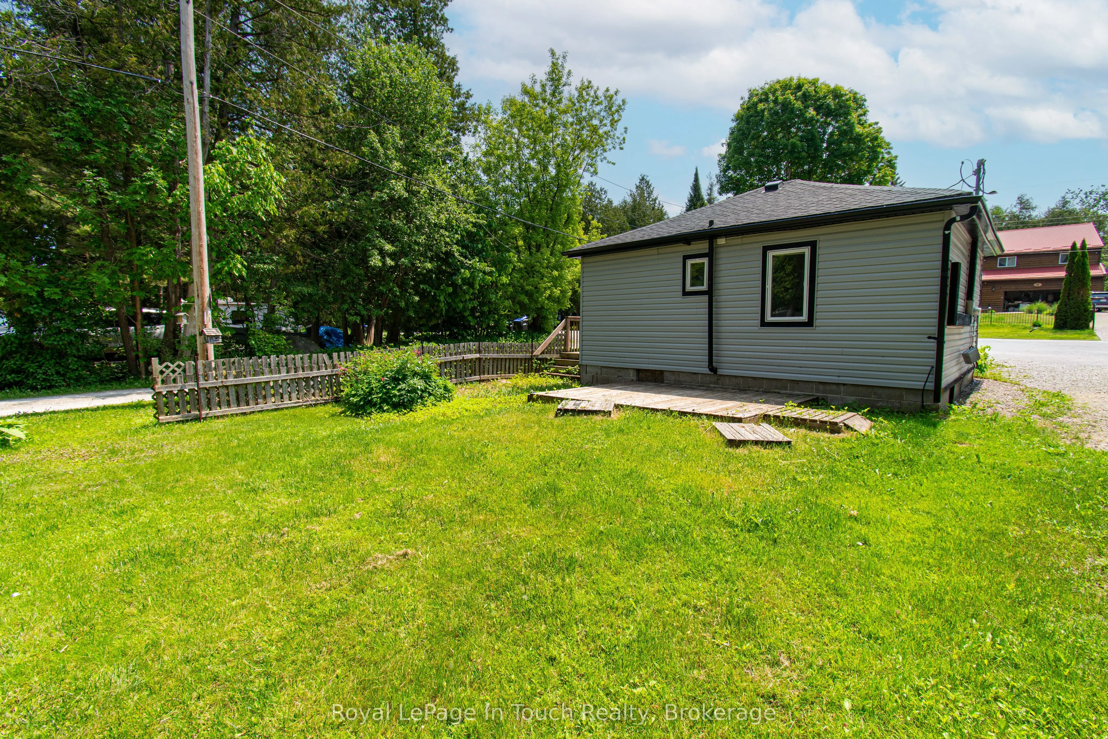 78 KING RD