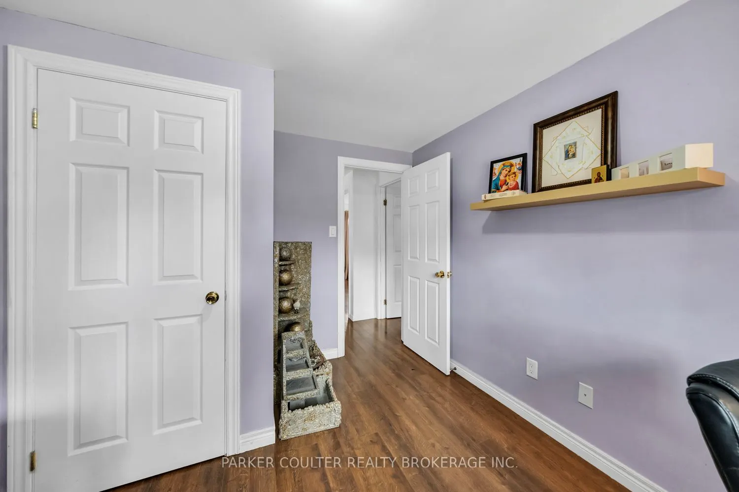 23 Chaucer Crescent