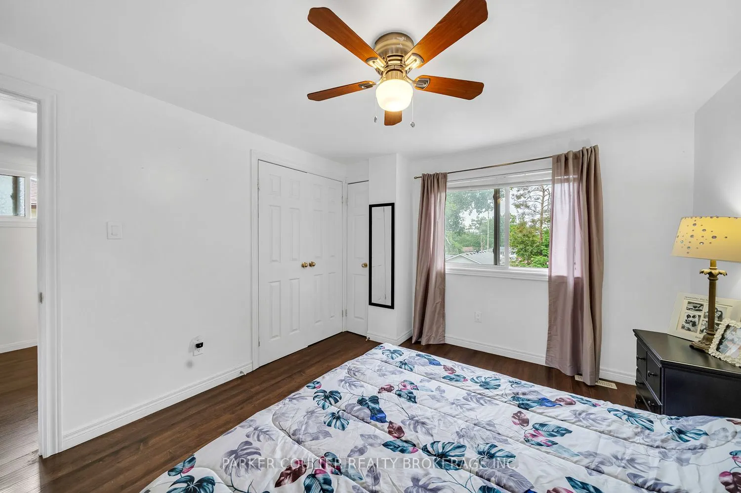 23 Chaucer Crescent