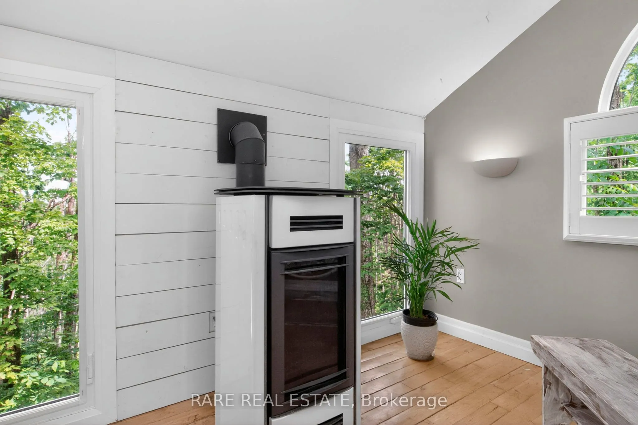 82 Huronwoods Drive