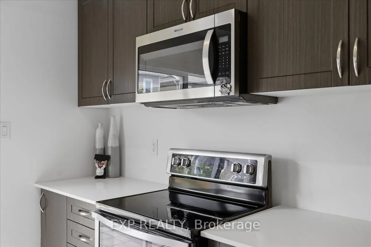 11 Catamaran Drive