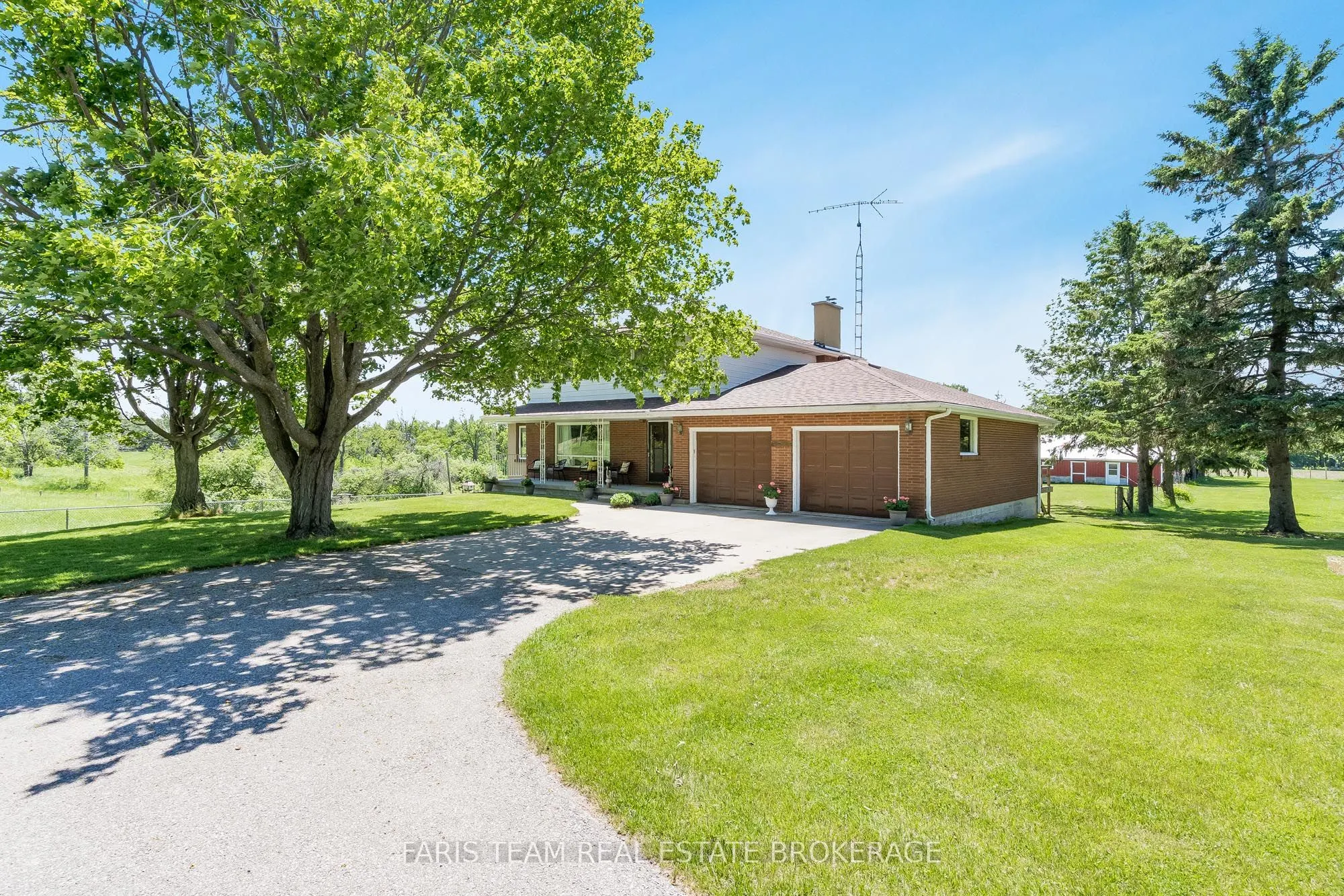 2966 George Johnston Road