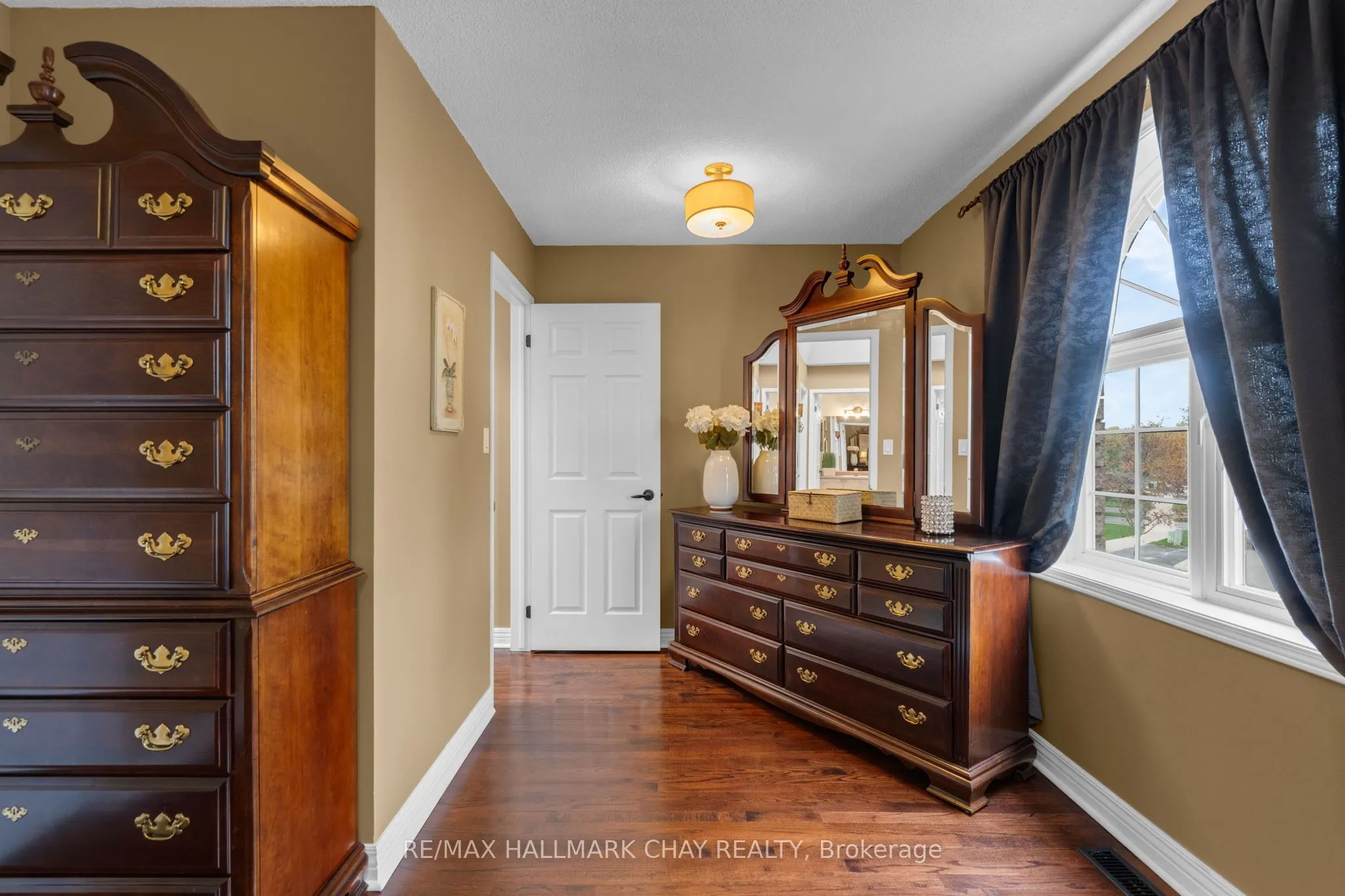 34 Crompton Drive