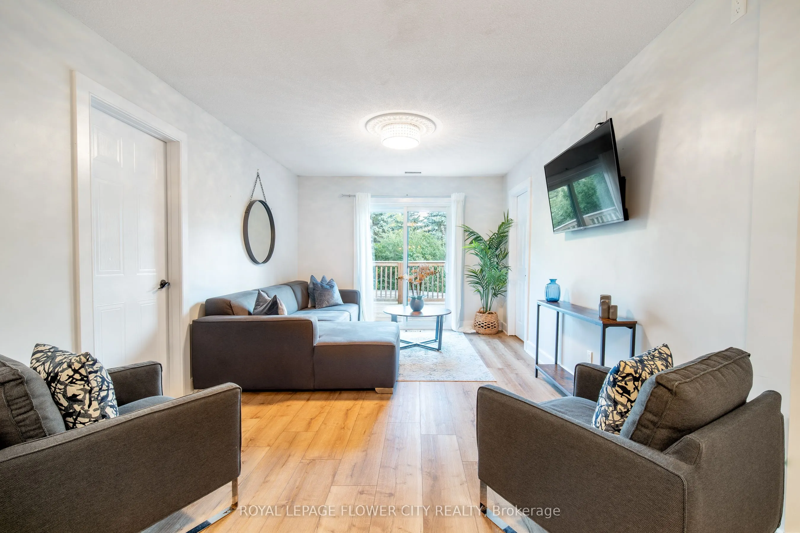 734 Mountain Road