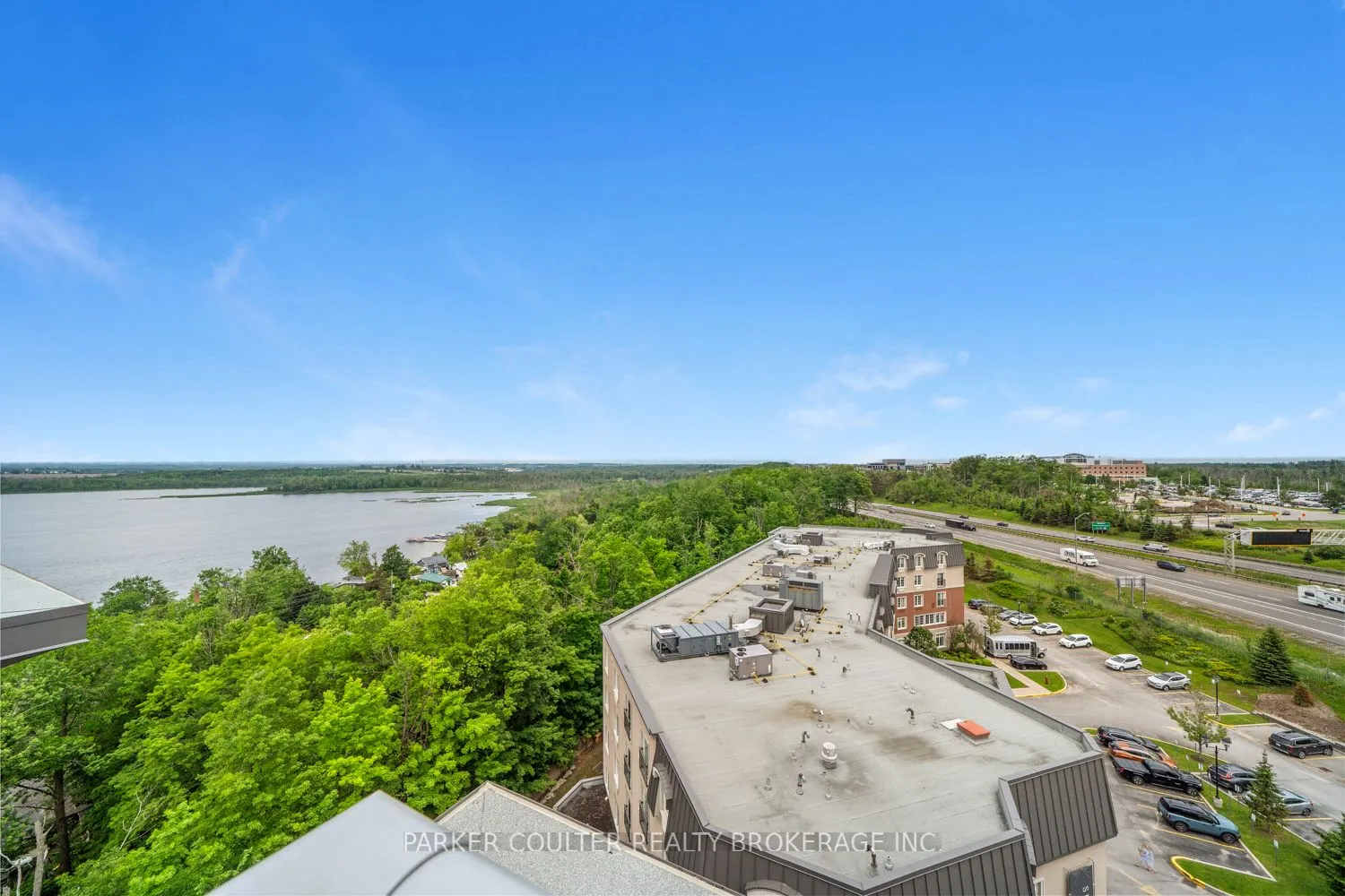 58 Lakeside Terrace #909