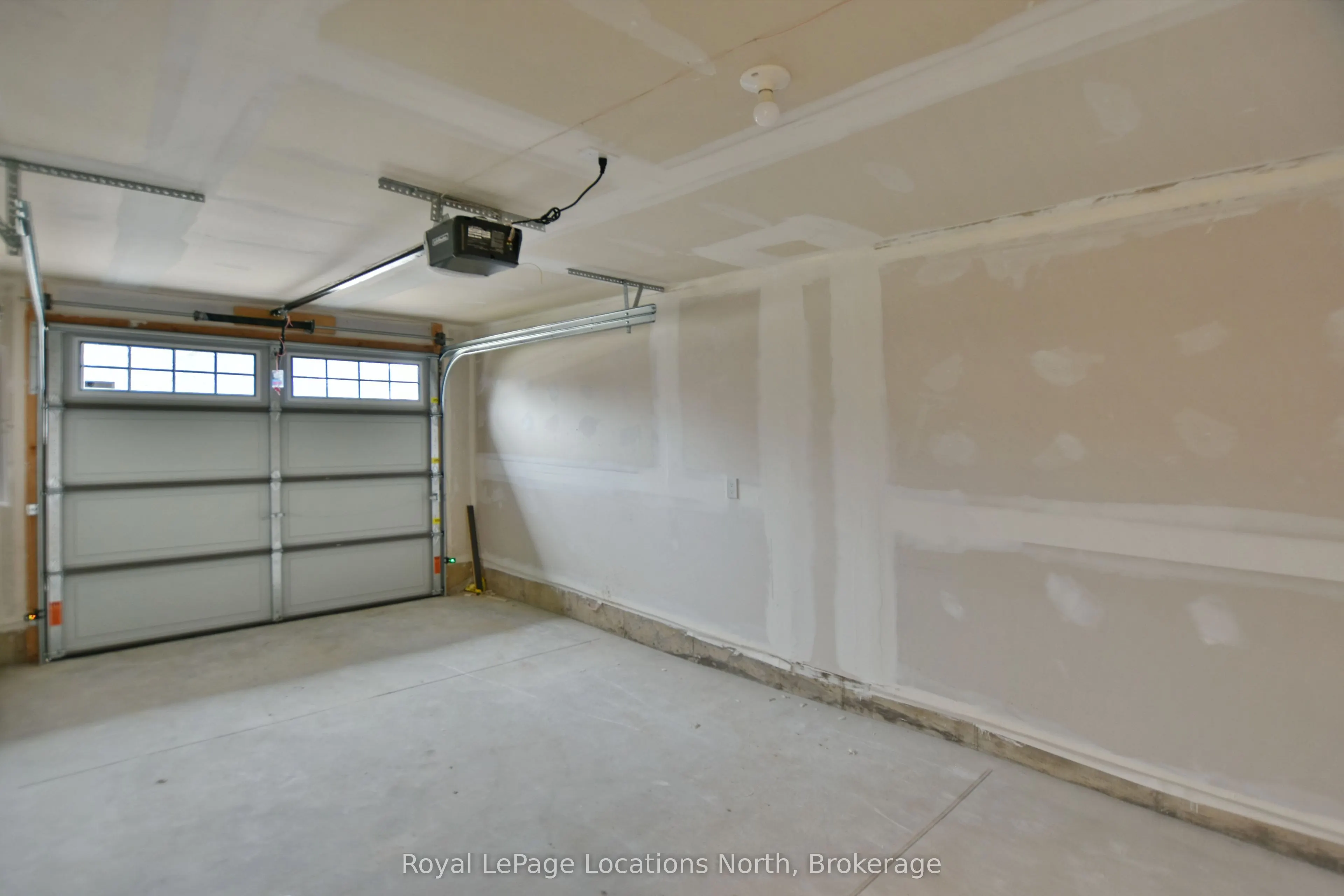 35 Dawson Drive #5