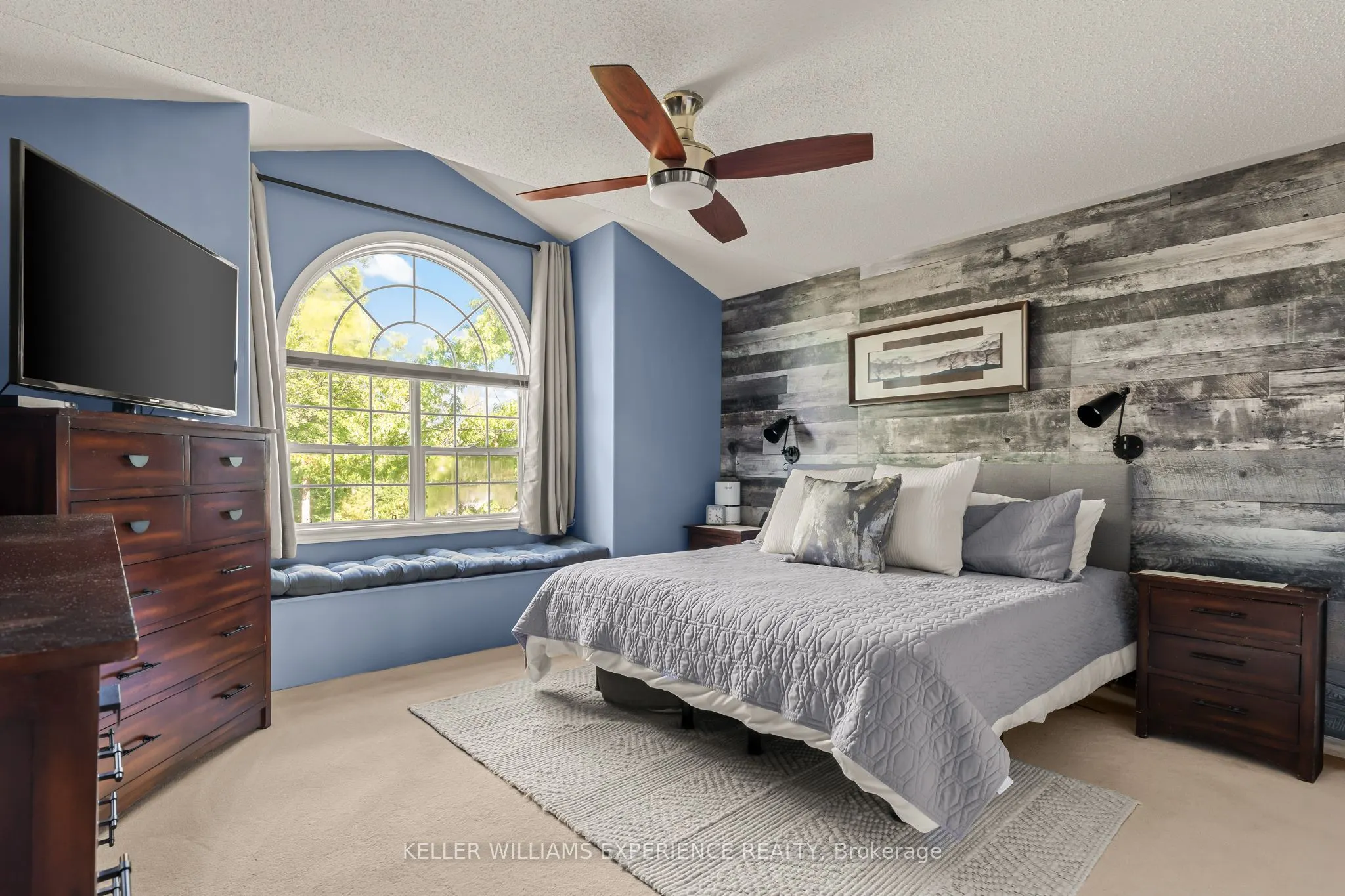 4254 Forest Wood Drive