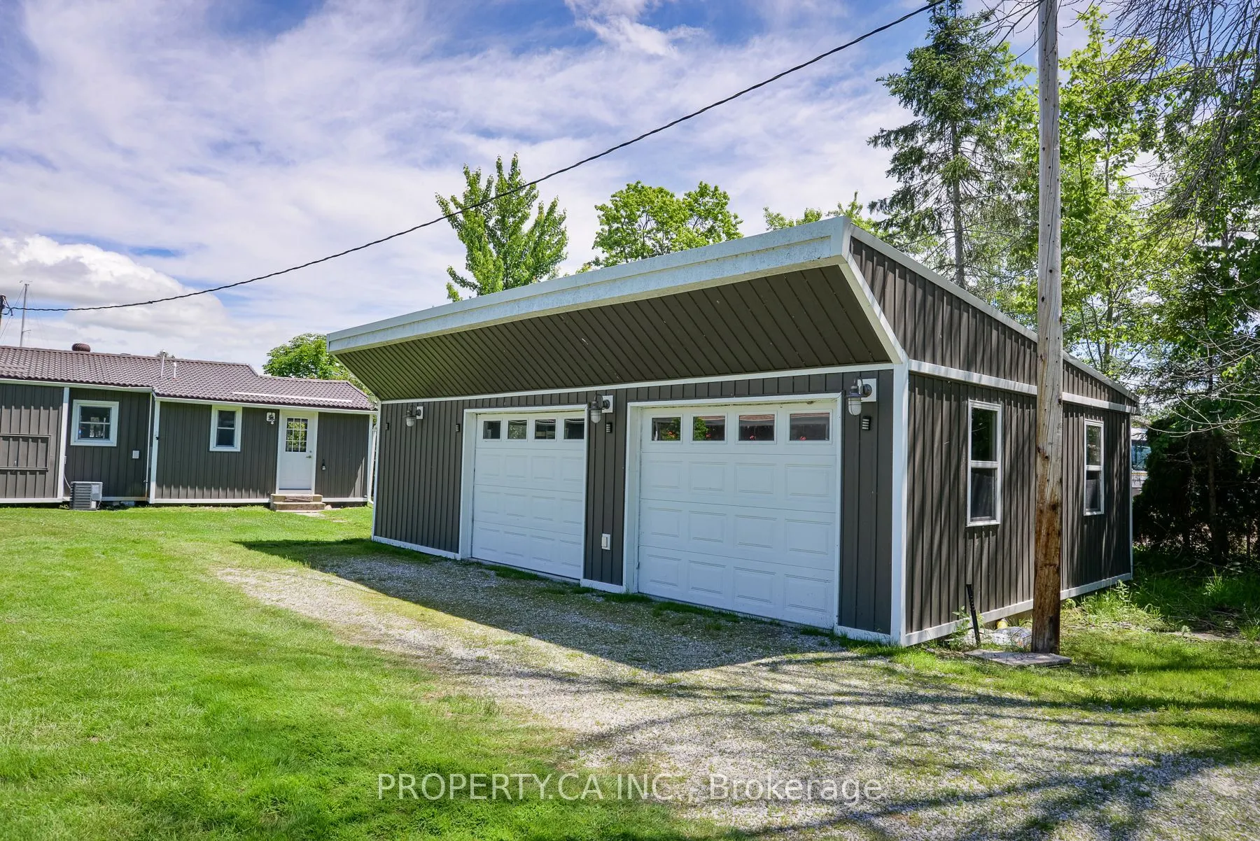 4099 Glen Cedar Drive