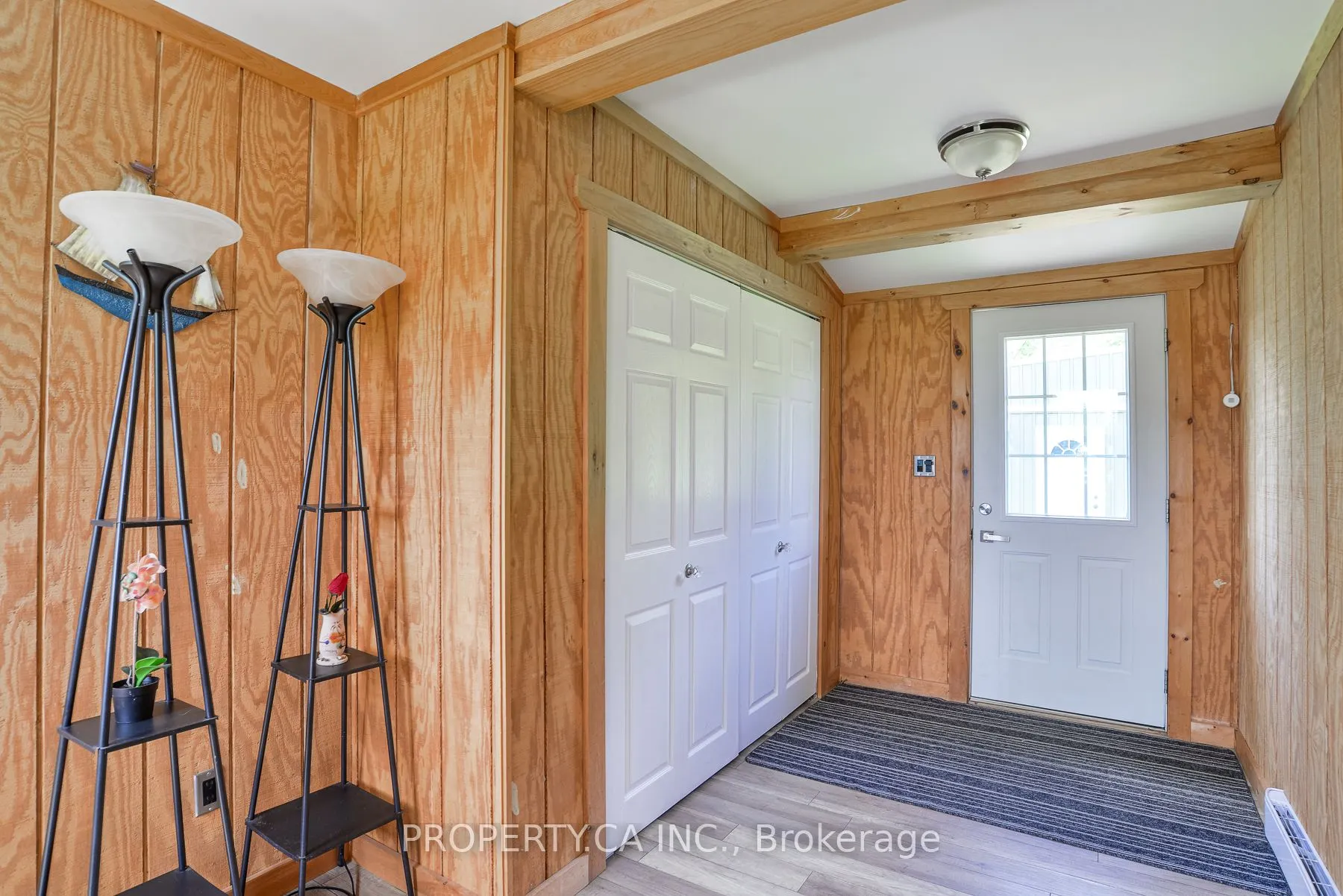 4099 Glen Cedar Drive